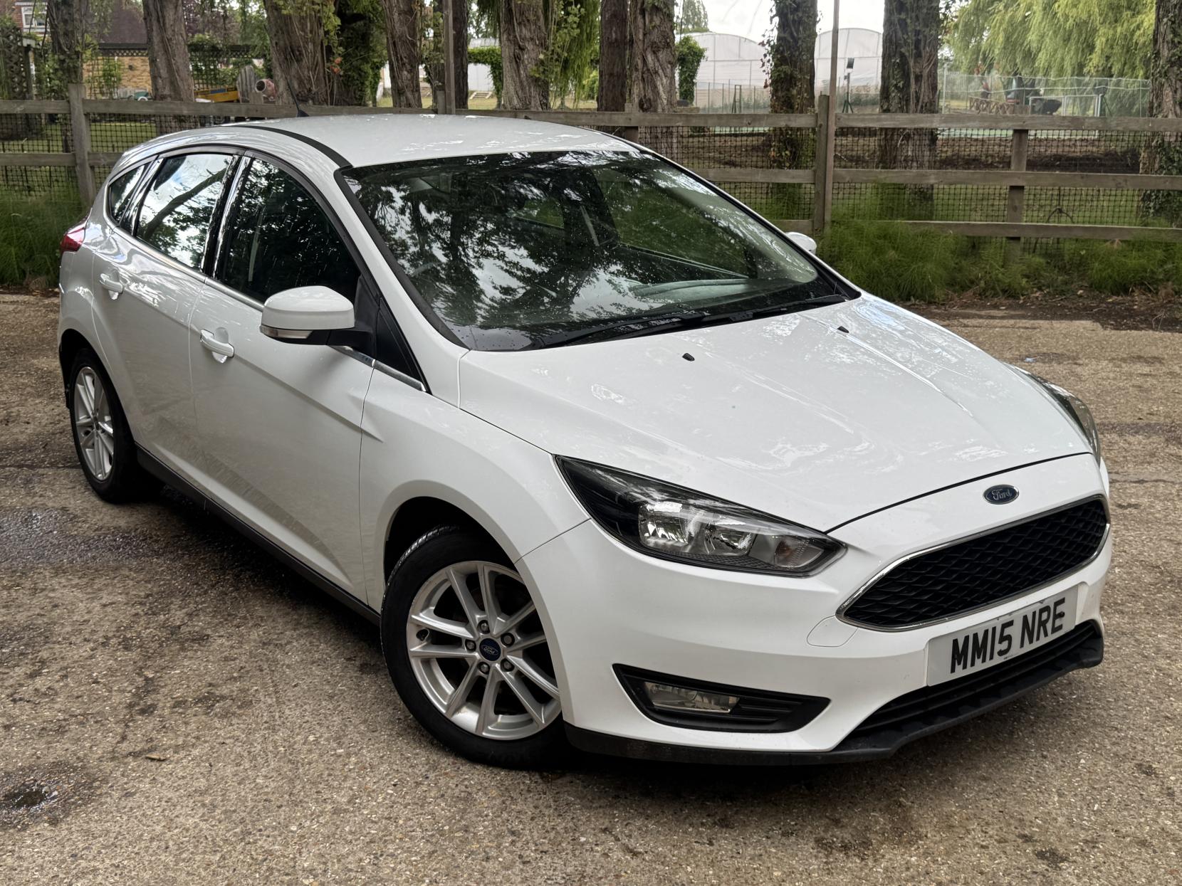 Ford Focus 1.0T EcoBoost Zetec Hatchback 5dr Petrol Manual Euro 6 (s/s) (100 ps)