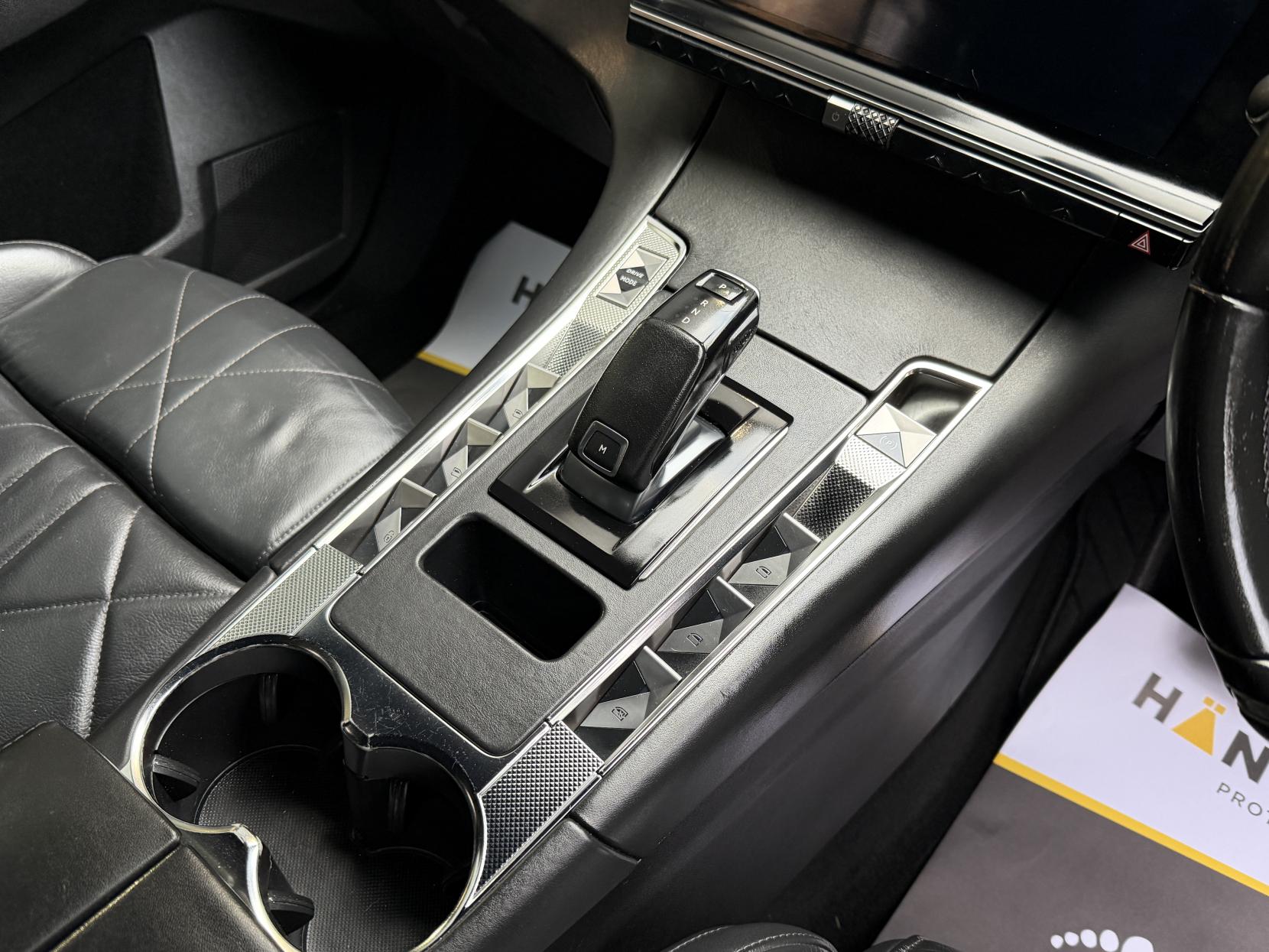 DS AUTOMOBILES DS 7 CROSSBACK 1.6 PureTech GPF Prestige Crossback 5dr Petrol EAT8 Euro 6 (s/s) (225 ps)