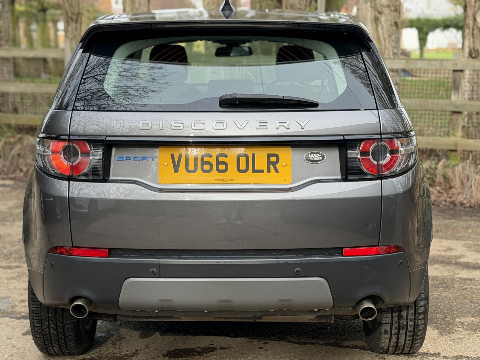 Land Rover Discovery Sport 2.0 TD4 SE Tech SUV 5dr Diesel Manual 4WD Euro 6 (s/s) (5 Seat) (150 ps)