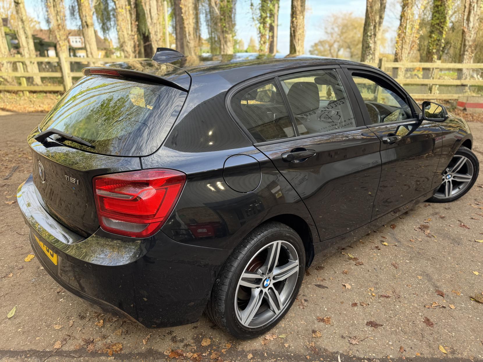 BMW 1 Series 1.6 116i Sport Hatchback 5dr Petrol Manual Euro 6 (s/s) (136 ps)