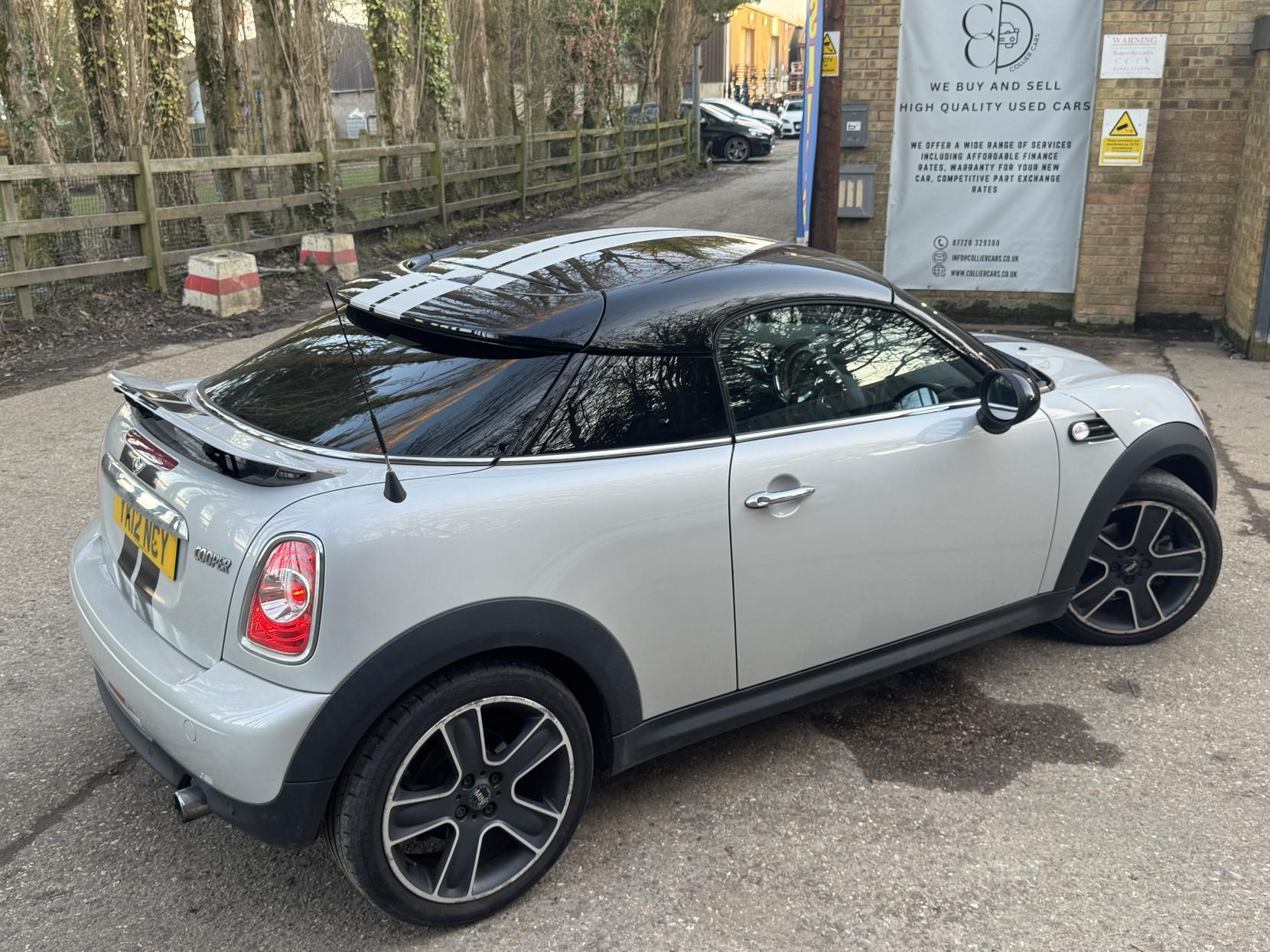 MINI Coupe 1.6 Cooper Coupe 2dr Petrol Manual Euro 5 (s/s) (122 ps)