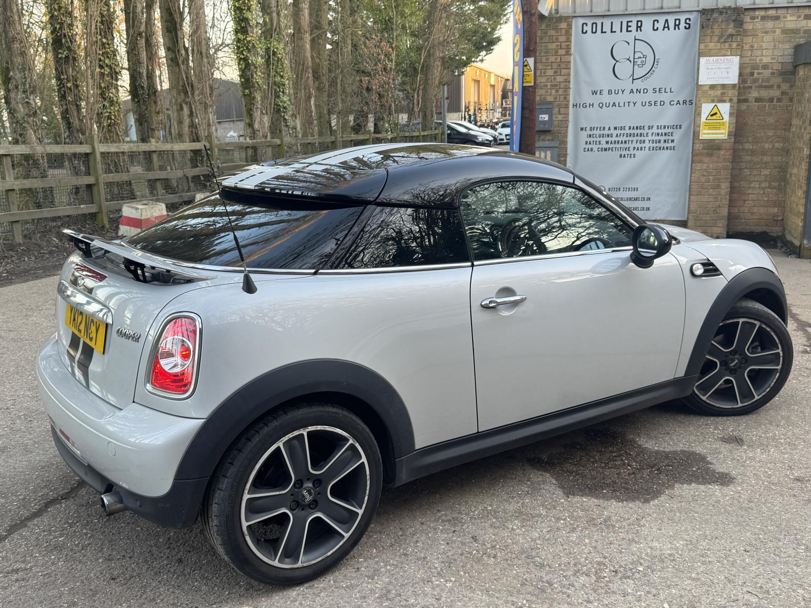 MINI Coupe 1.6 Cooper Coupe 2dr Petrol Manual Euro 5 (s/s) (122 ps)