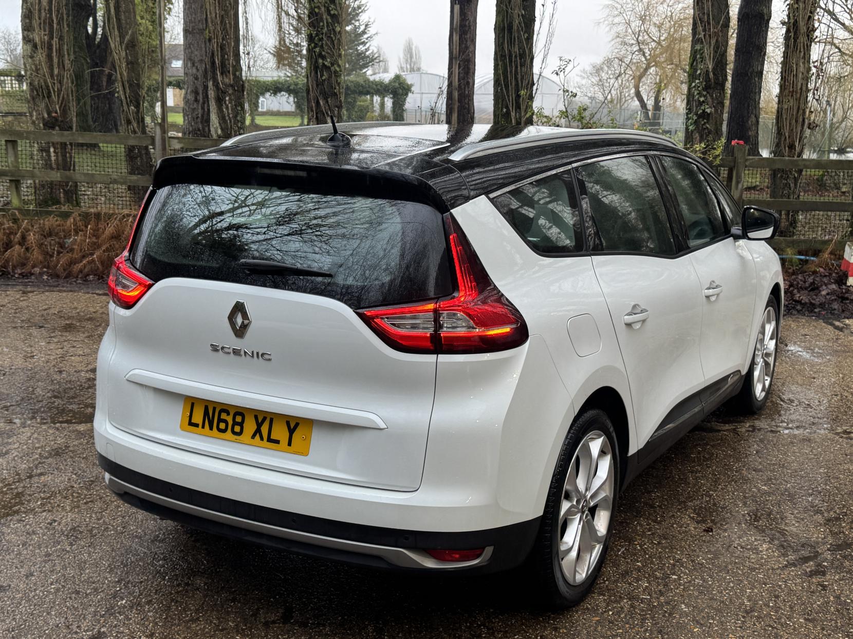 Renault Grand Scenic 1.3 TCe Iconic MPV 5dr Petrol Manual Euro 6 (s/s) (140 ps)