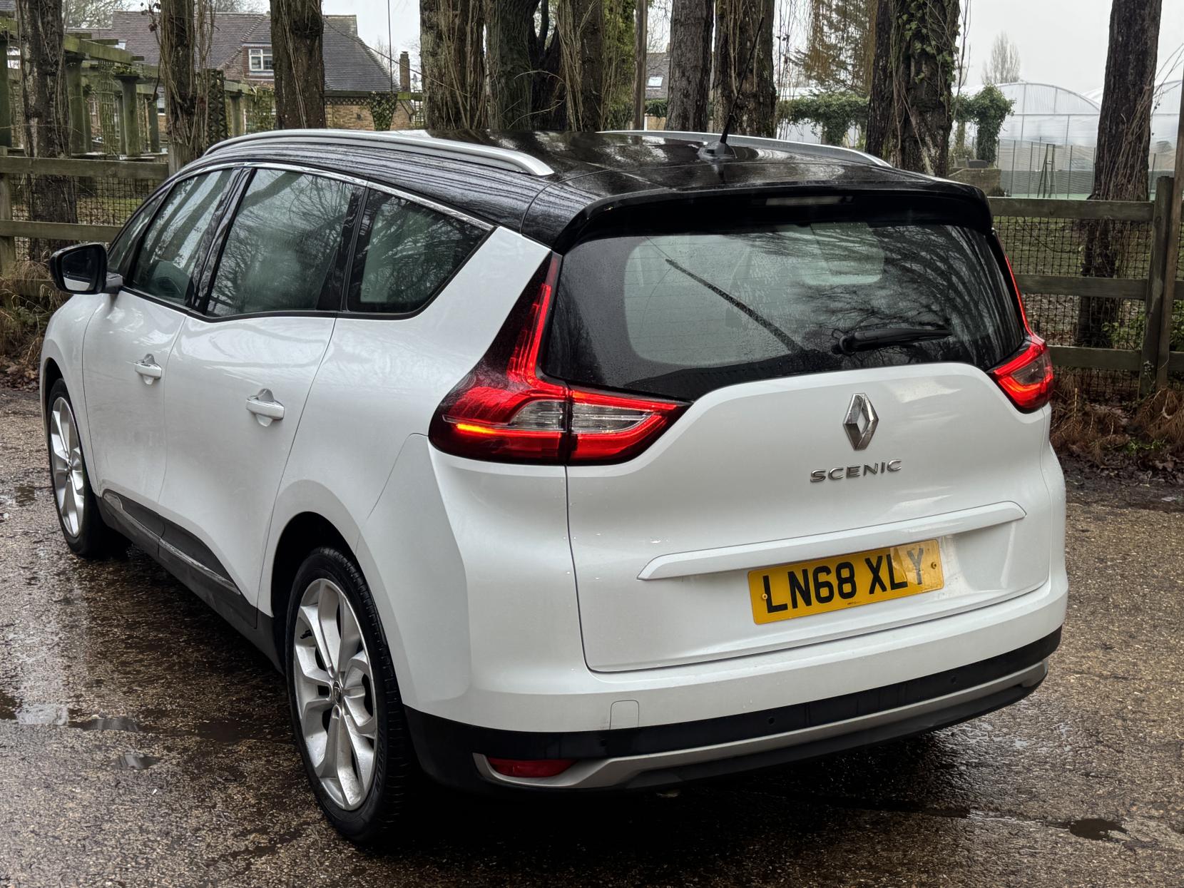 Renault Grand Scenic 1.3 TCe Iconic MPV 5dr Petrol Manual Euro 6 (s/s) (140 ps)