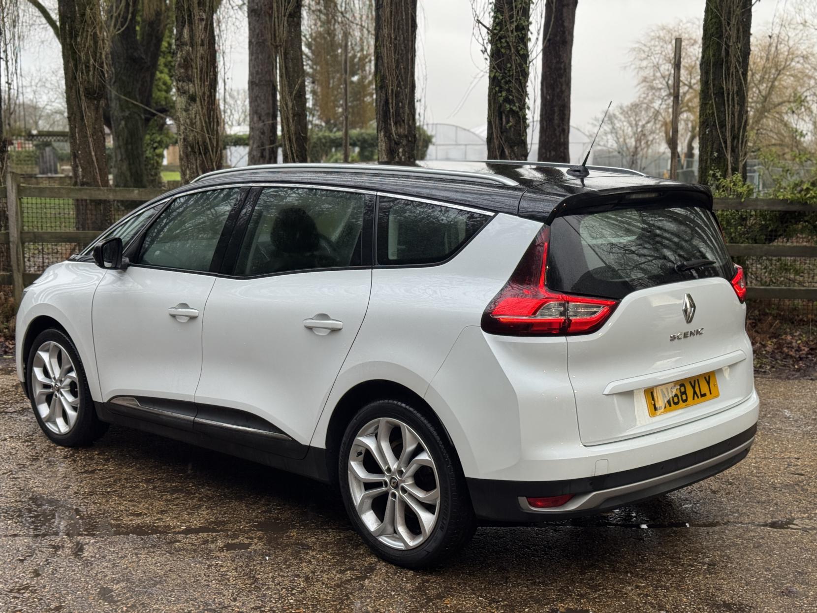 Renault Grand Scenic 1.3 TCe Iconic MPV 5dr Petrol Manual Euro 6 (s/s) (140 ps)