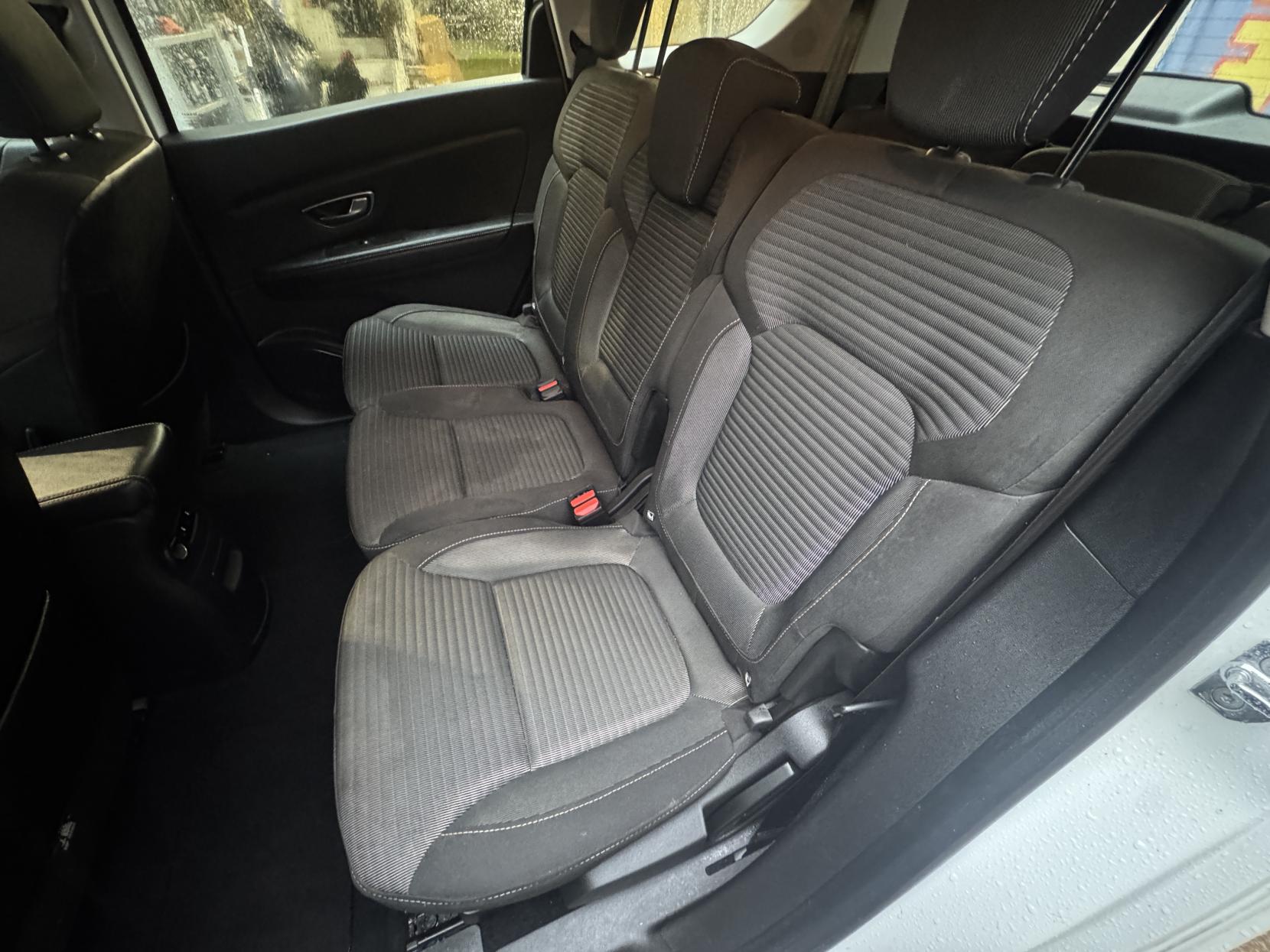 Renault Grand Scenic 1.3 TCe Iconic MPV 5dr Petrol Manual Euro 6 (s/s) (140 ps)