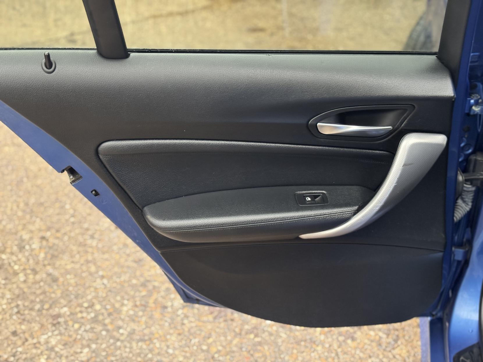 BMW 1 Series 3.0 M135i Hatchback 5dr Petrol Manual Euro 5 (s/s) (320 ps)