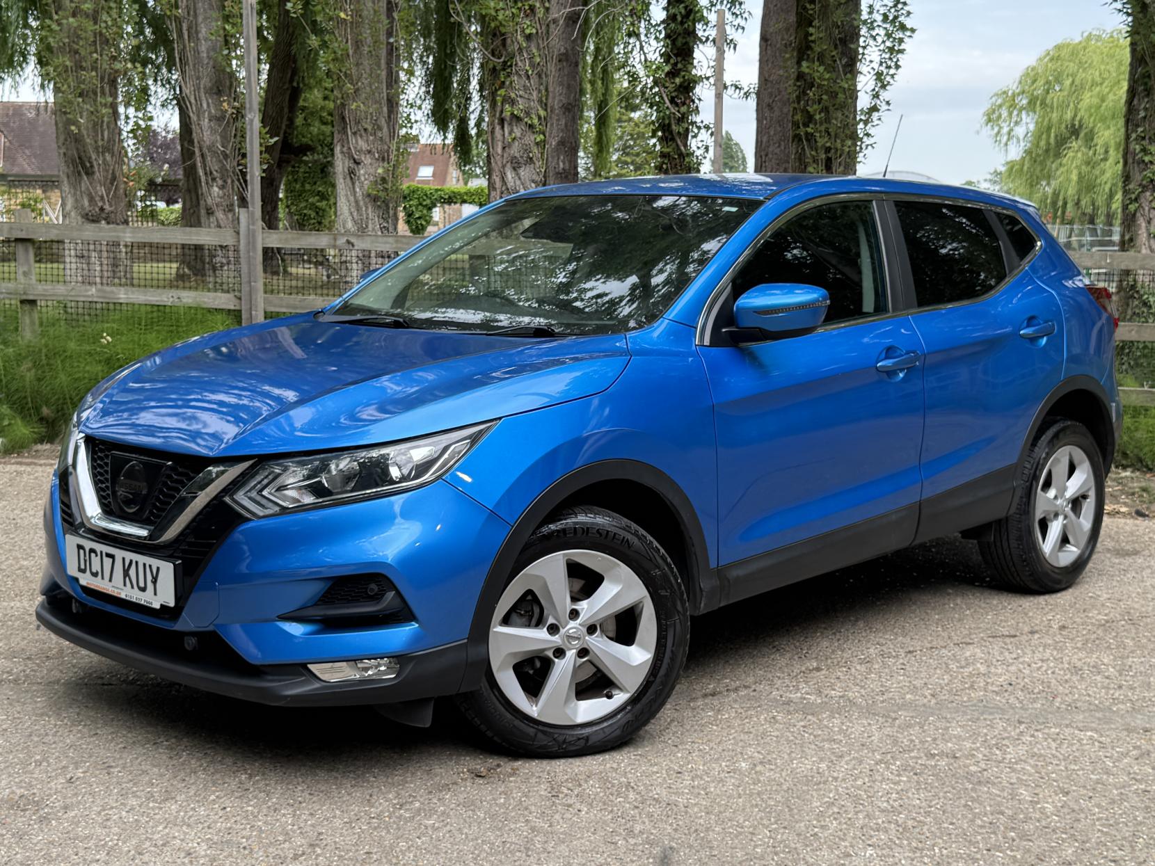 Nissan Qashqai 1.2 DIG-T Acenta SUV 5dr Petrol Manual Euro 6 (s/s) (115 ps)