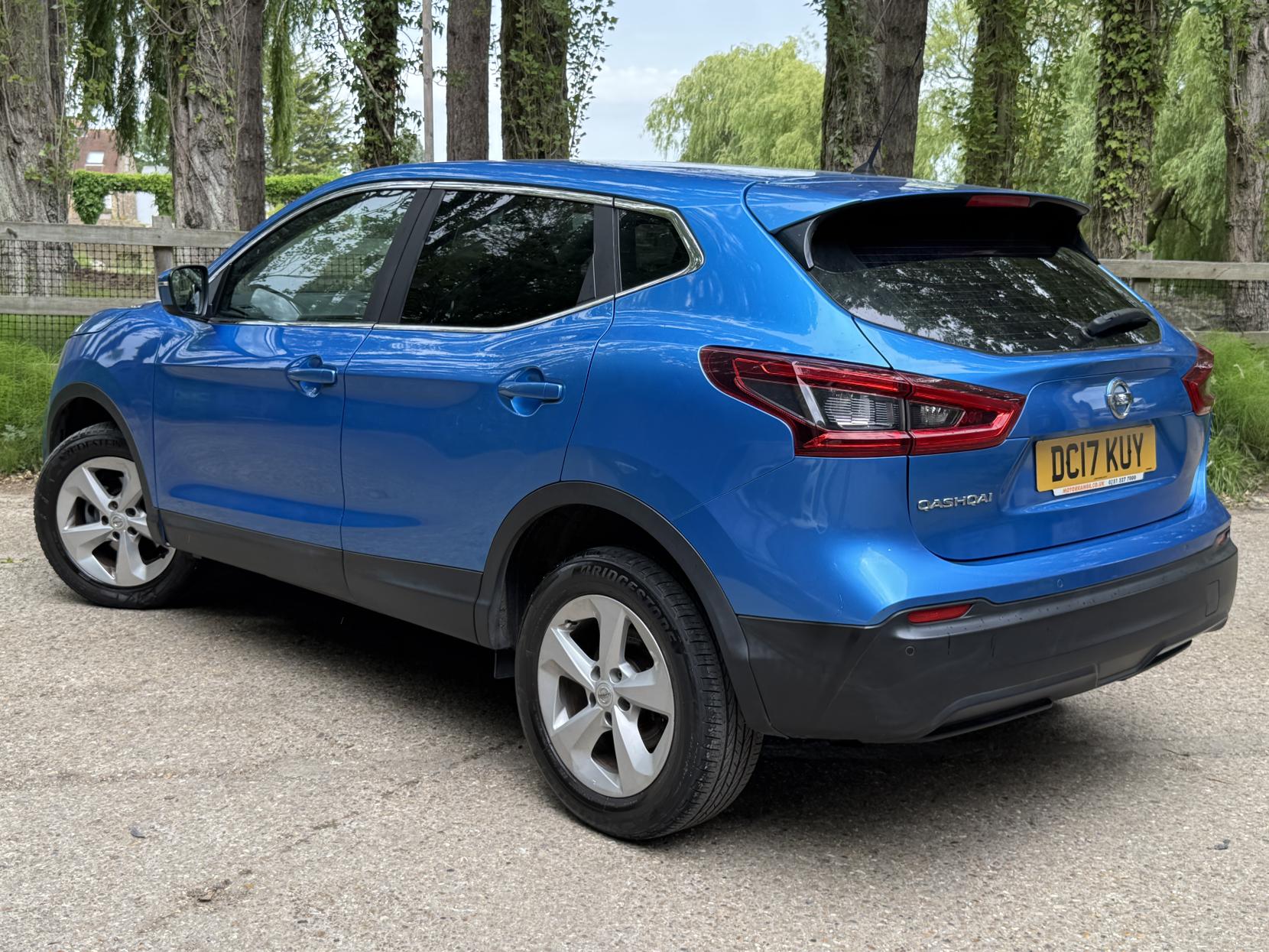 Nissan Qashqai 1.2 DIG-T Acenta SUV 5dr Petrol Manual Euro 6 (s/s) (115 ps)