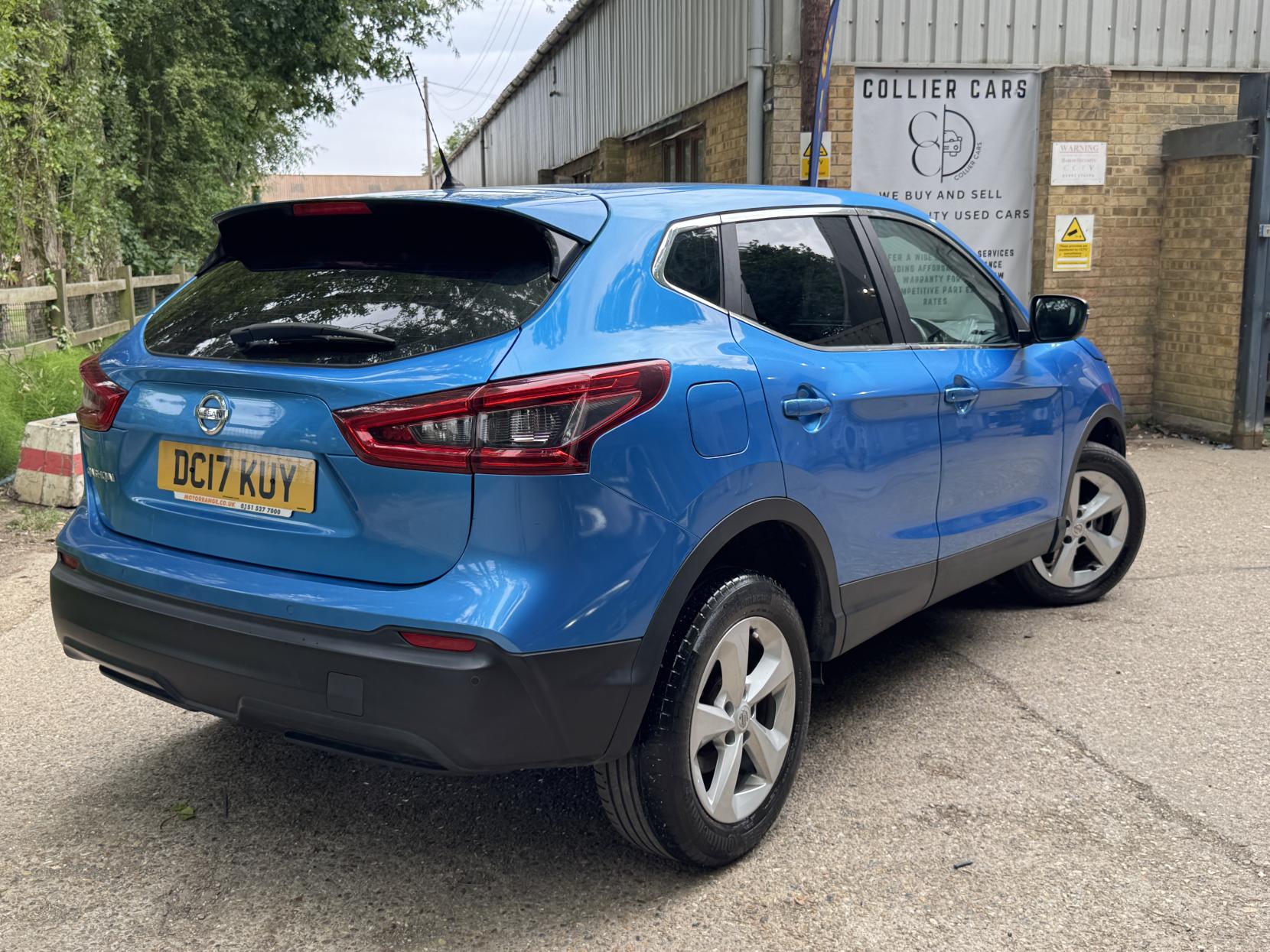 Nissan Qashqai 1.2 DIG-T Acenta SUV 5dr Petrol Manual Euro 6 (s/s) (115 ps)