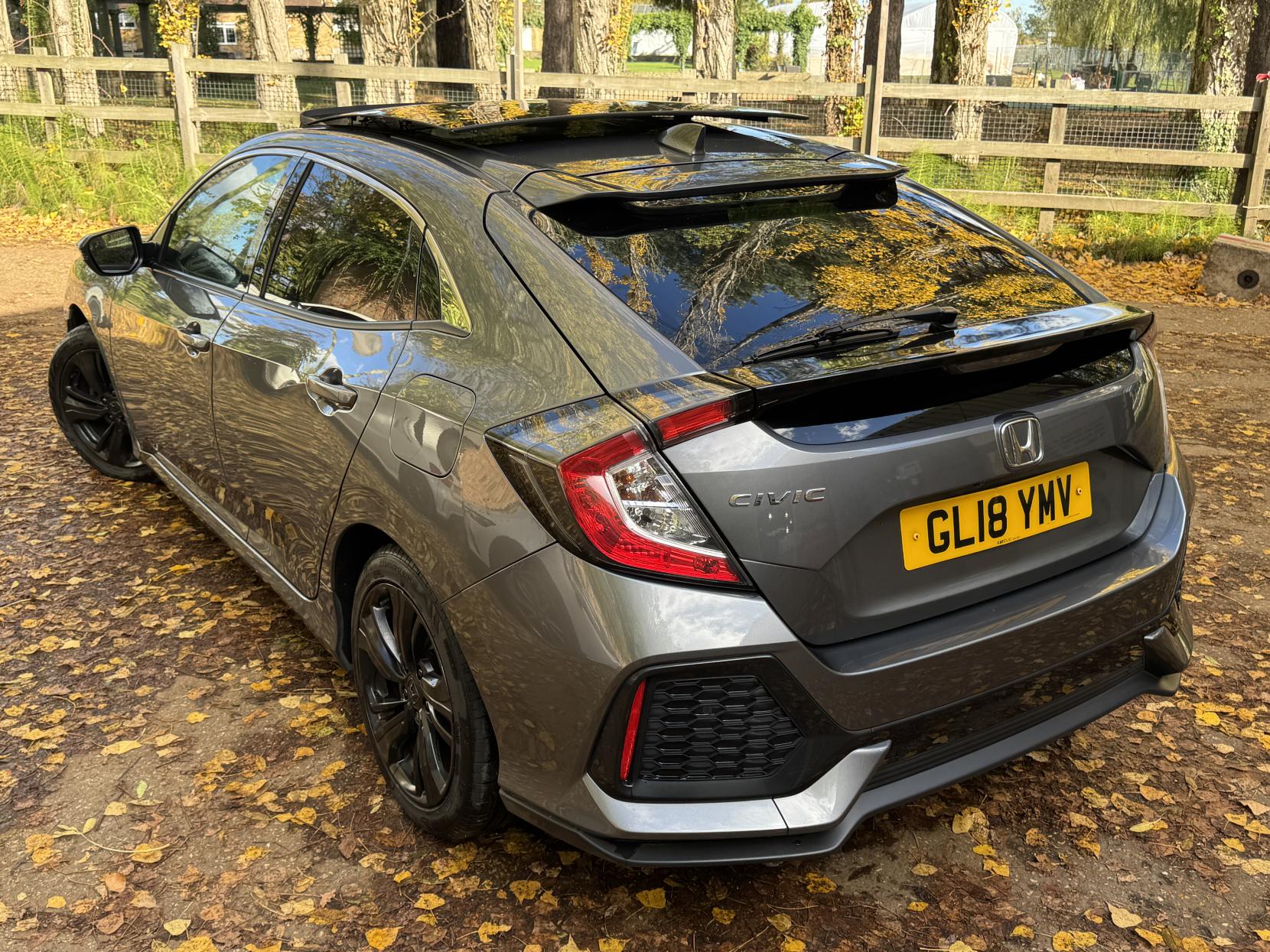 Honda Civic 1.0 VTEC Turbo EX Hatchback 5dr Petrol CVT Euro 6 (s/s) (126 ps)