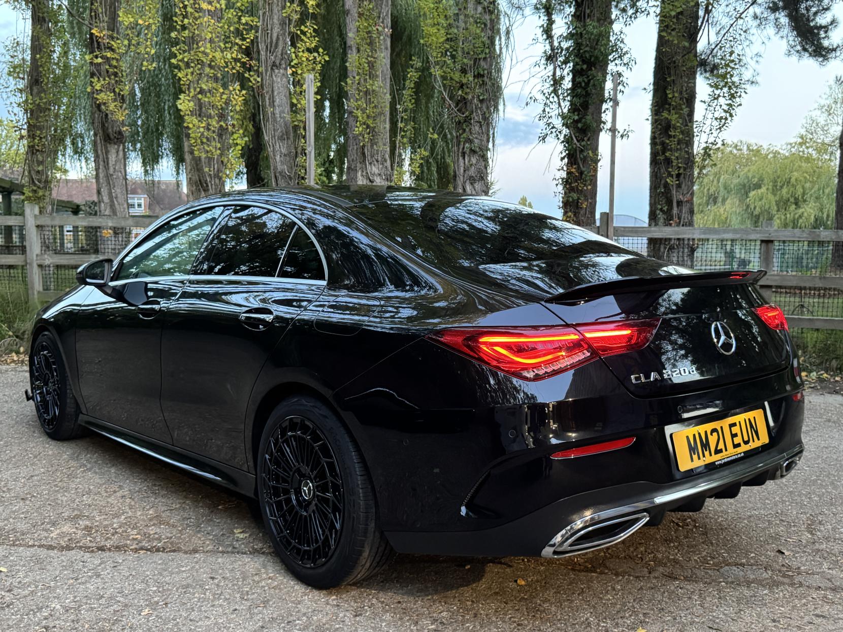 Mercedes-Benz CLA 2.0 CLA220d AMG Line (Premium 2) Coupe 4dr Diesel 8G-DCT Euro 6 (s/s) (190 ps)