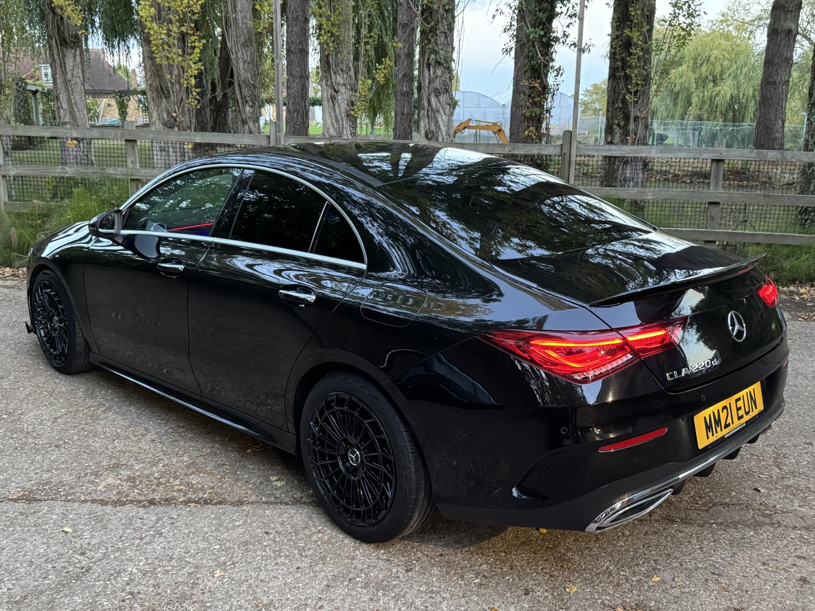 Mercedes-Benz CLA 2.0 CLA220d AMG Line (Premium 2) Coupe 4dr Diesel 8G-DCT Euro 6 (s/s) (190 ps)