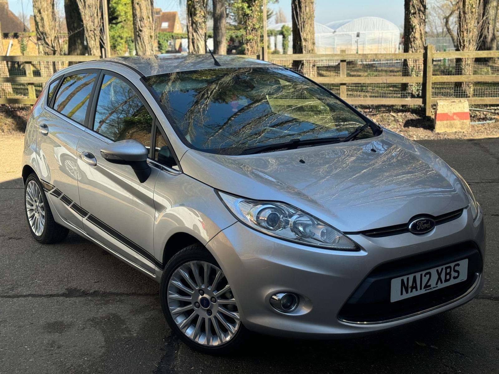 Ford Fiesta 1.4 Titanium Hatchback 5dr Petrol Manual (133 g/km, 94 bhp)