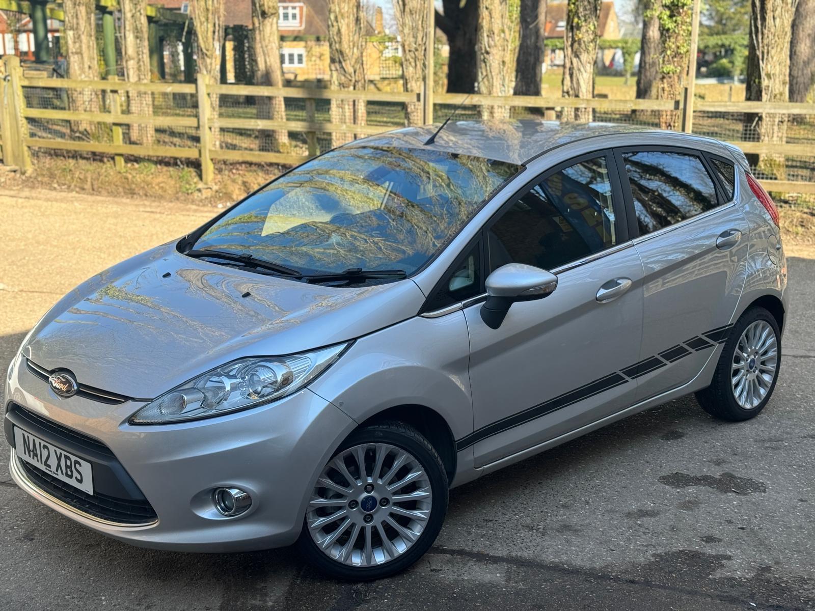 Ford Fiesta 1.4 Titanium Hatchback 5dr Petrol Manual (133 g/km, 94 bhp)