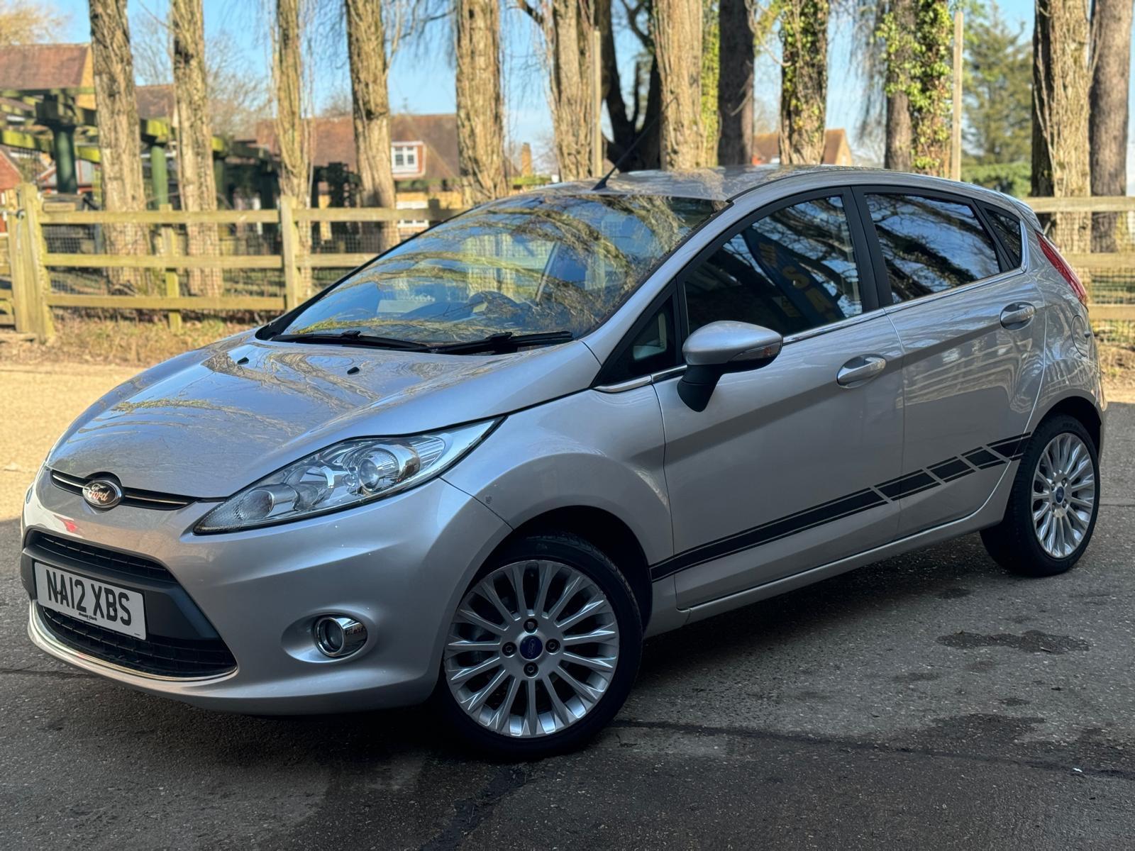 Ford Fiesta 1.4 Titanium Hatchback 5dr Petrol Manual (133 g/km, 94 bhp)