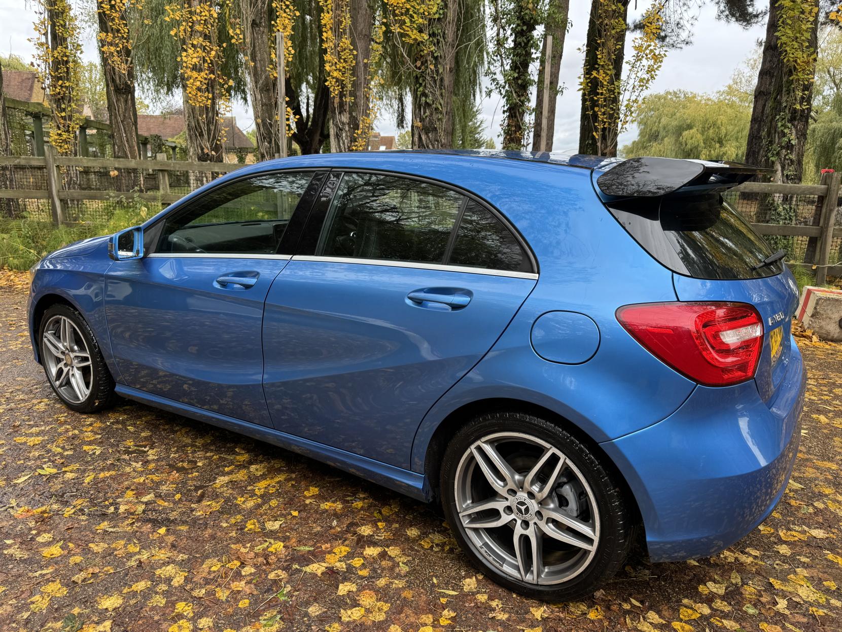 Mercedes-Benz A Class 1.6 A180 Sport Hatchback 5dr Petrol Manual Euro 6 (s/s) (122 ps)