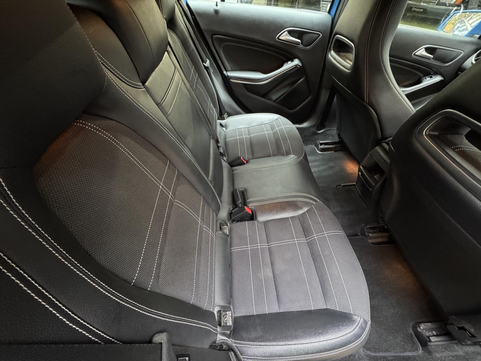 Mercedes-Benz A Class 1.6 A180 Sport Hatchback 5dr Petrol Manual Euro 6 (s/s) (122 ps)