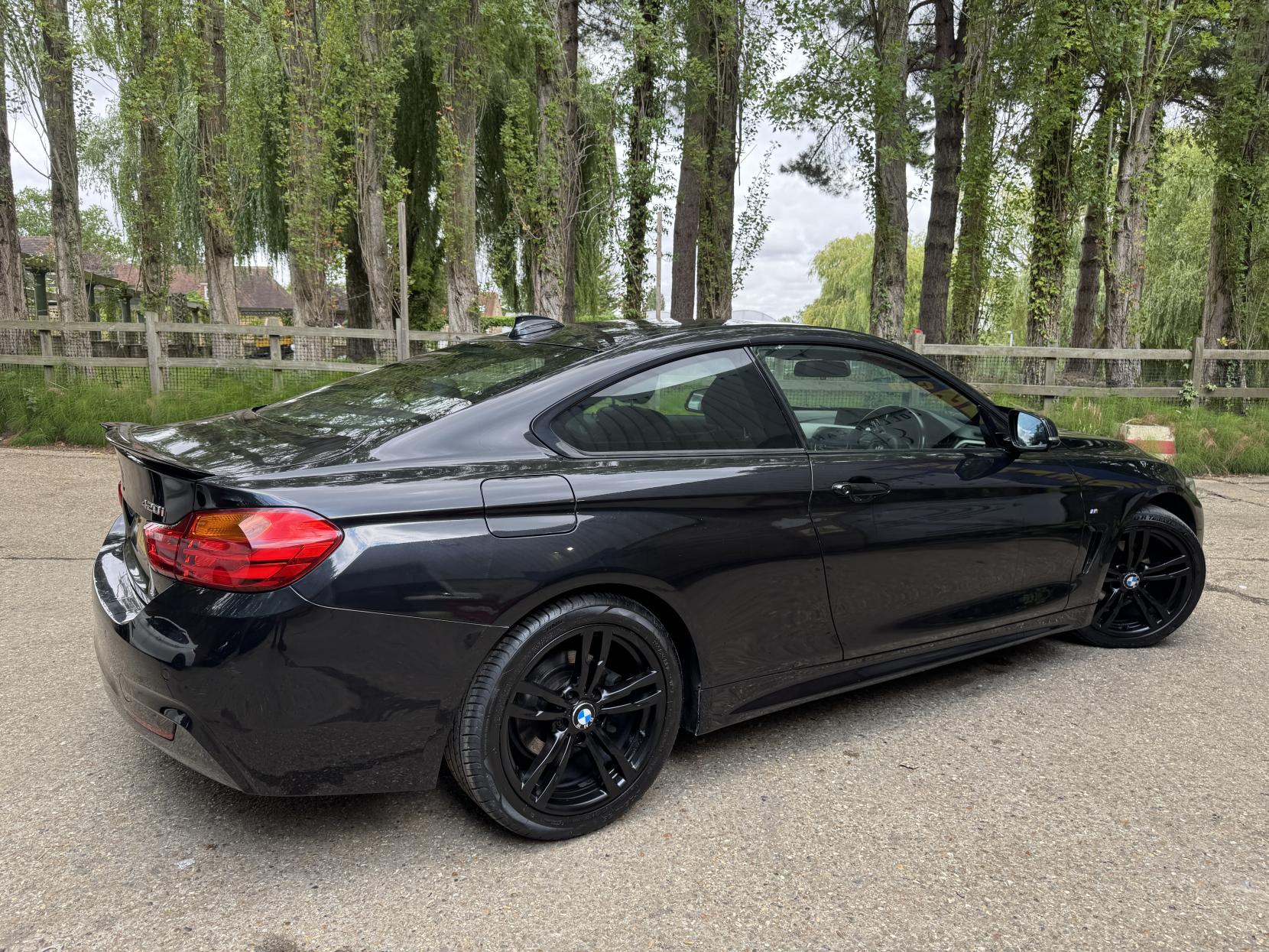 BMW 4 Series 2.0 420i M Sport Coupe 2dr Petrol Manual Euro 6 (s/s) (184 ps)