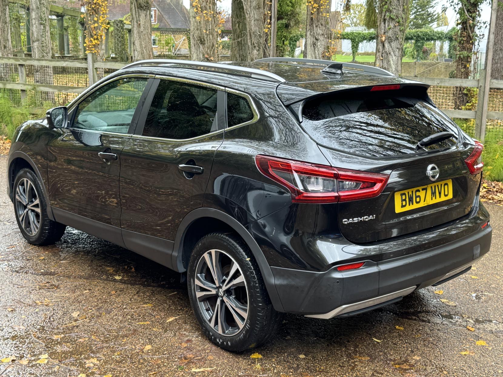 Nissan Qashqai 1.2 DIG-T N-Connecta SUV 5dr Petrol Manual Euro 6 (s/s) (115 ps)