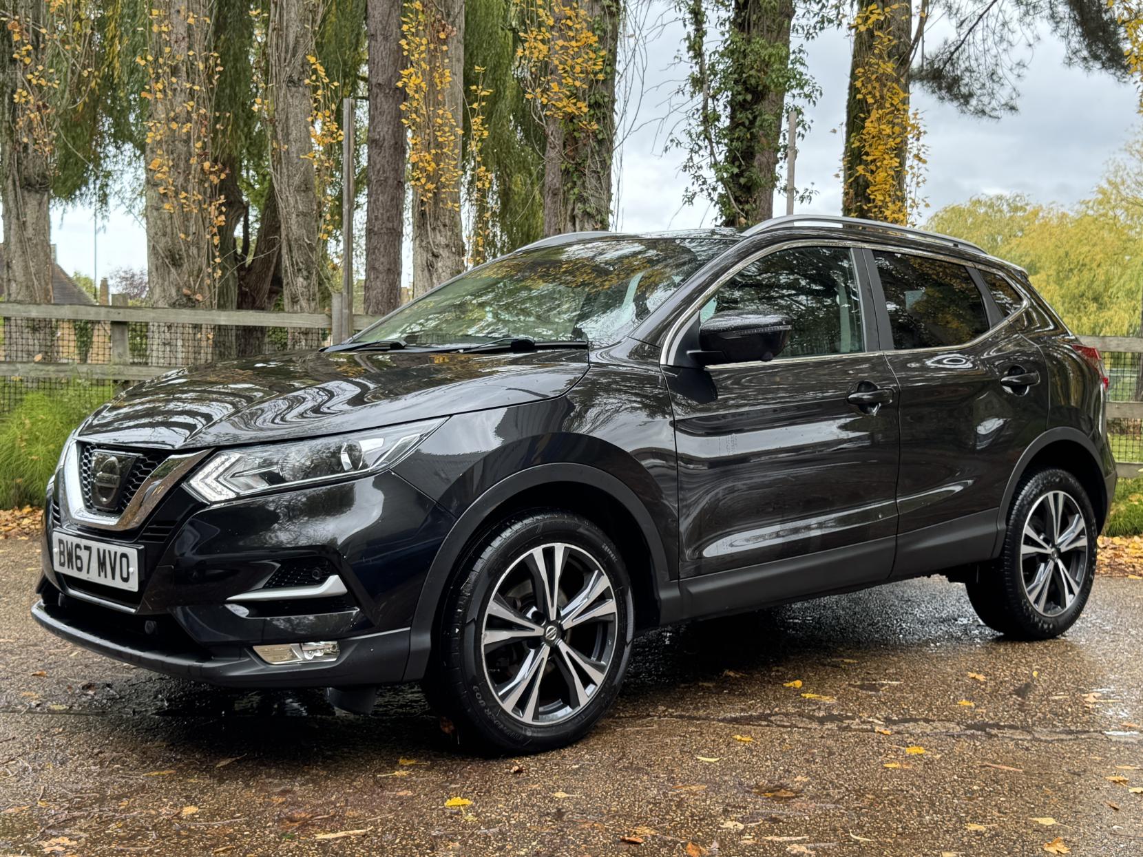 Nissan Qashqai 1.2 DIG-T N-Connecta SUV 5dr Petrol Manual Euro 6 (s/s) (115 ps)