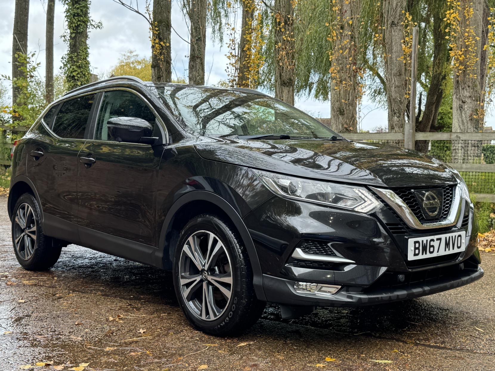 Nissan Qashqai 1.2 DIG-T N-Connecta SUV 5dr Petrol Manual Euro 6 (s/s) (115 ps)