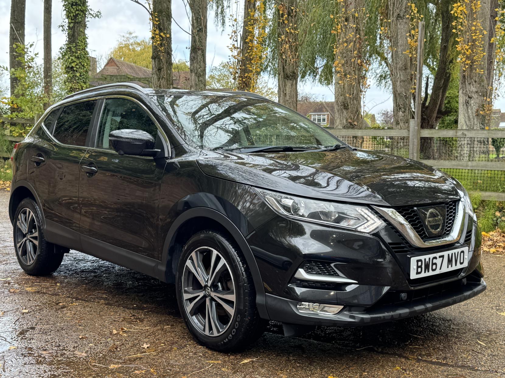Nissan Qashqai 1.2 DIG-T N-Connecta SUV 5dr Petrol Manual Euro 6 (s/s) (115 ps)