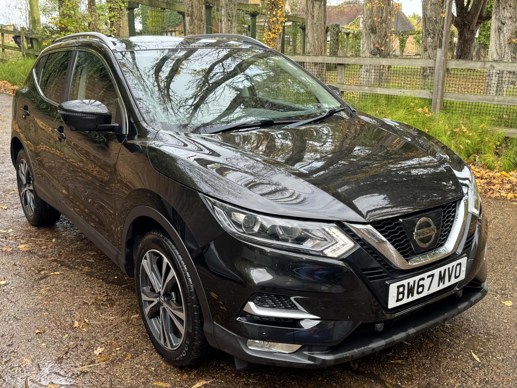 Nissan Qashqai 1.2 DIG-T N-Connecta SUV 5dr Petrol Manual Euro 6 (s/s) (115 ps)