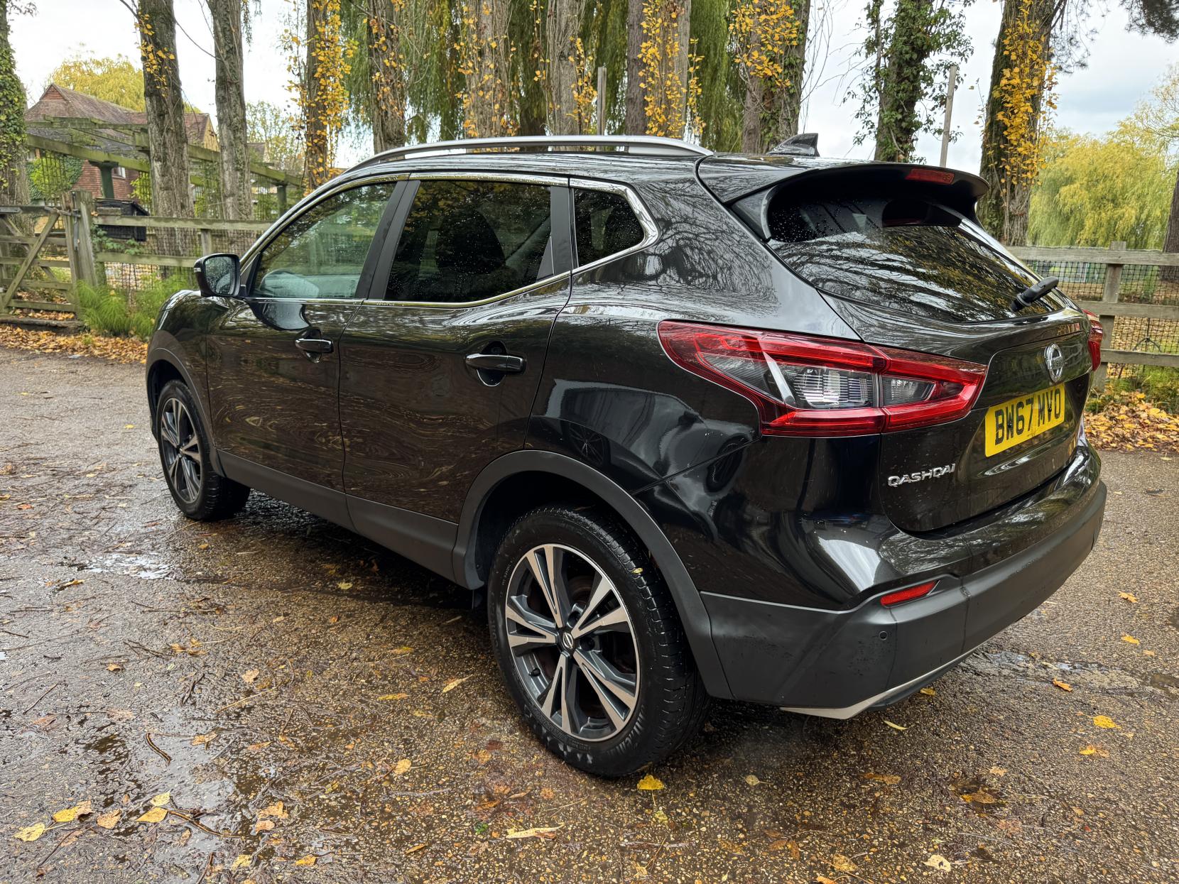 Nissan Qashqai 1.2 DIG-T N-Connecta SUV 5dr Petrol Manual Euro 6 (s/s) (115 ps)