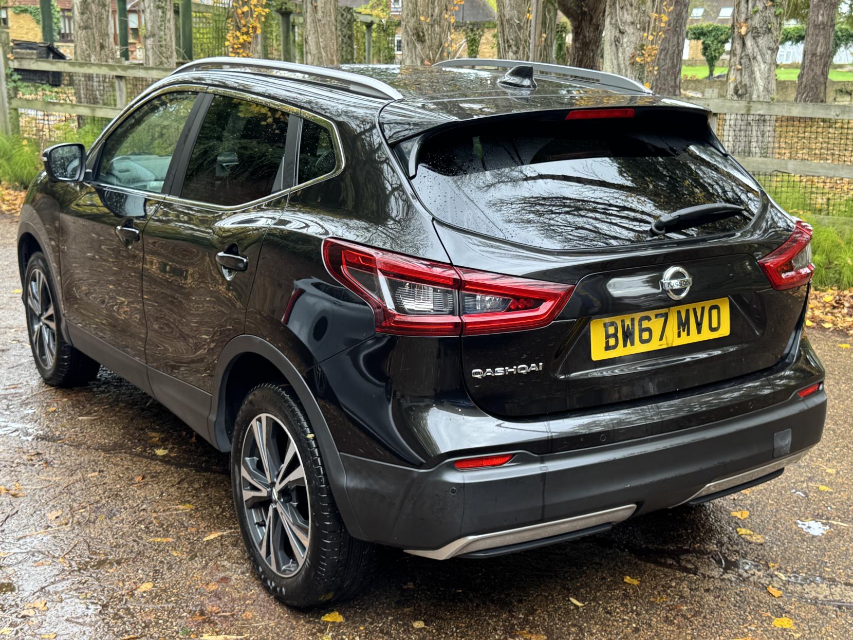 Nissan Qashqai 1.2 DIG-T N-Connecta SUV 5dr Petrol Manual Euro 6 (s/s) (115 ps)