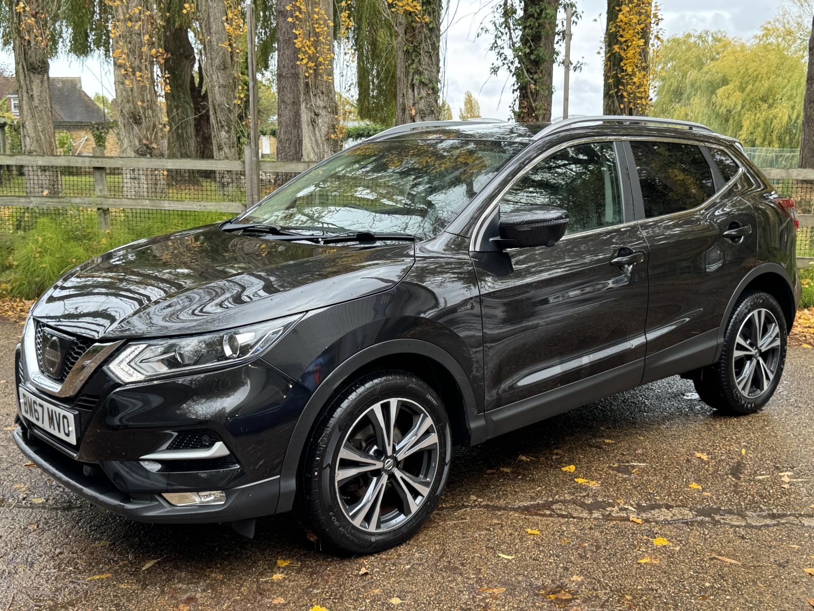 Nissan Qashqai 1.2 DIG-T N-Connecta SUV 5dr Petrol Manual Euro 6 (s/s) (115 ps)