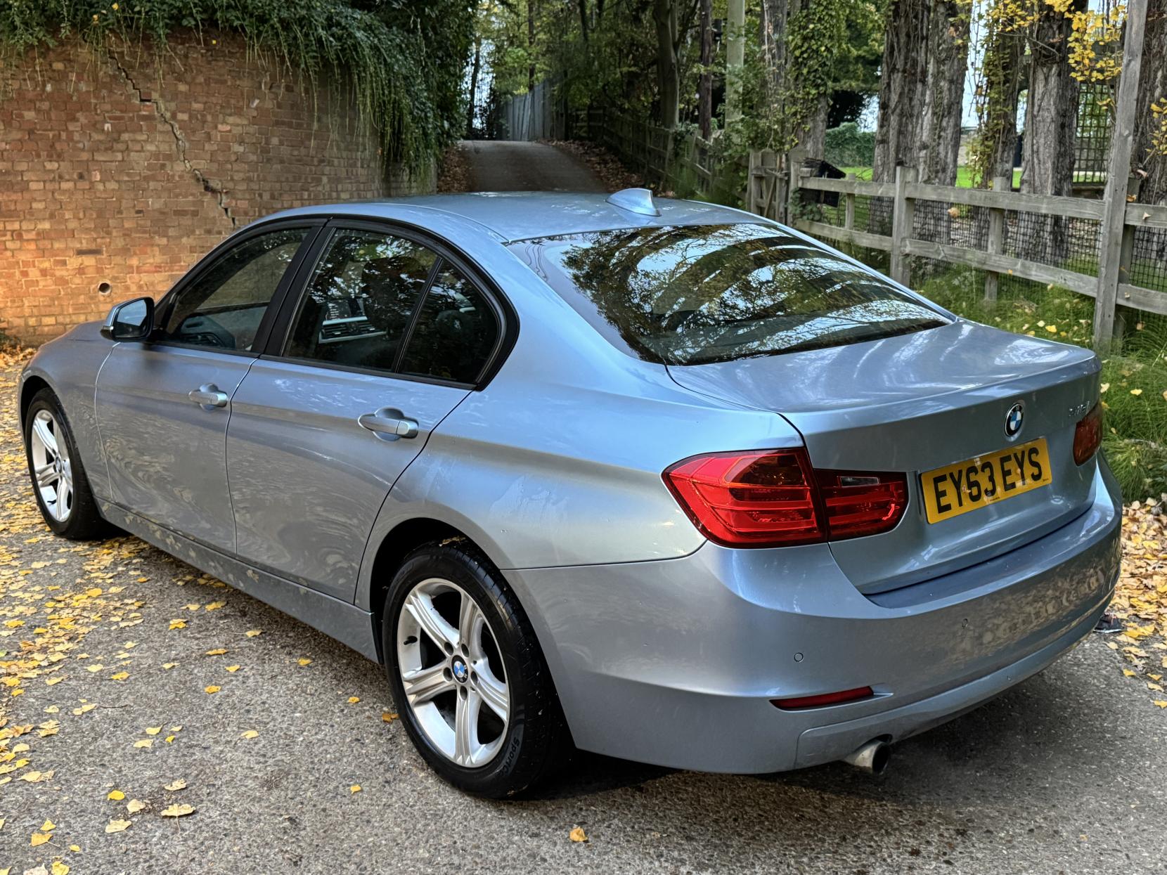 BMW 3 Series 1.6 316i SE Saloon 4dr Petrol Manual Euro 6 (s/s) (136 ps)