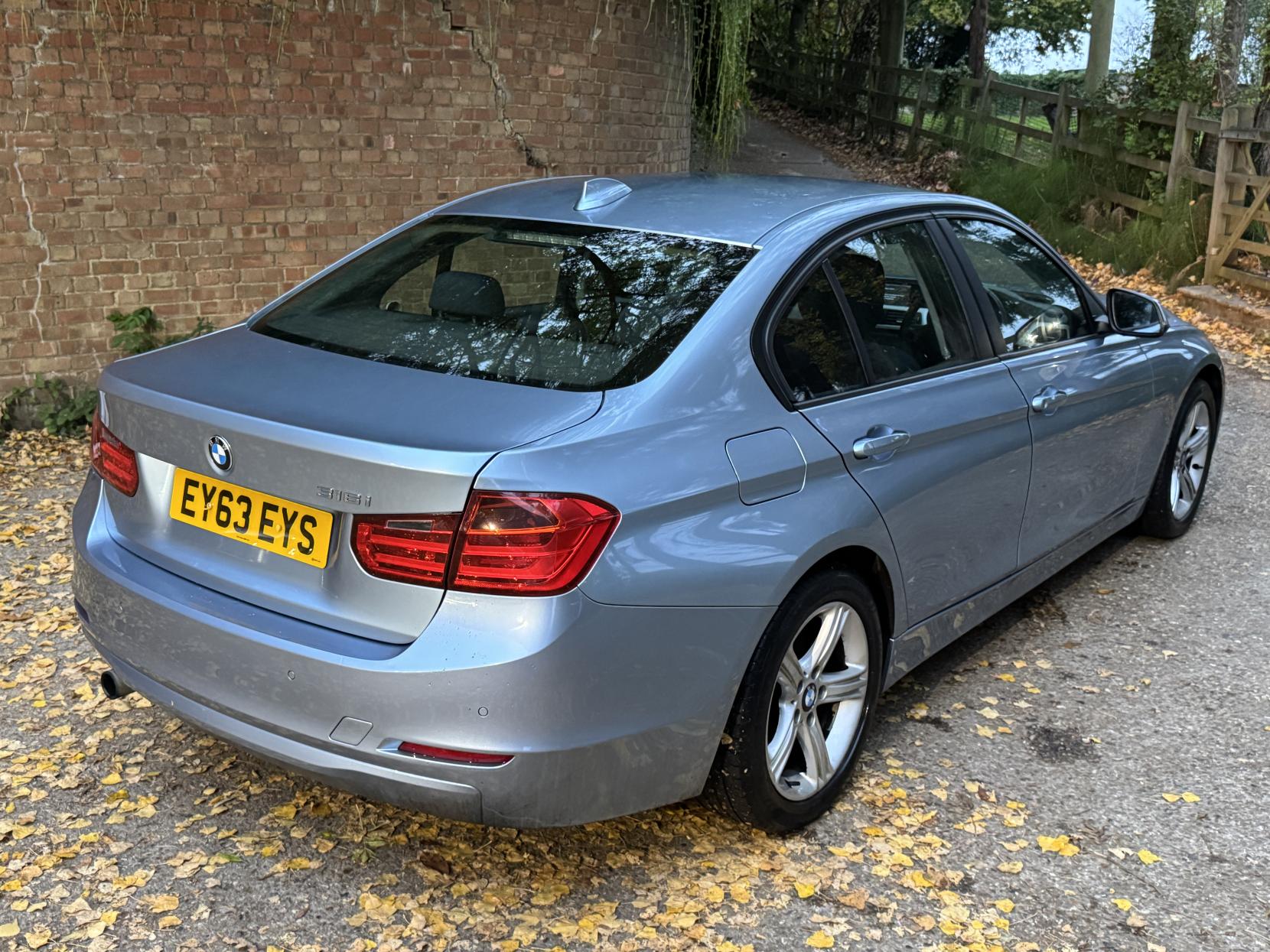 BMW 3 Series 1.6 316i SE Saloon 4dr Petrol Manual Euro 6 (s/s) (136 ps)