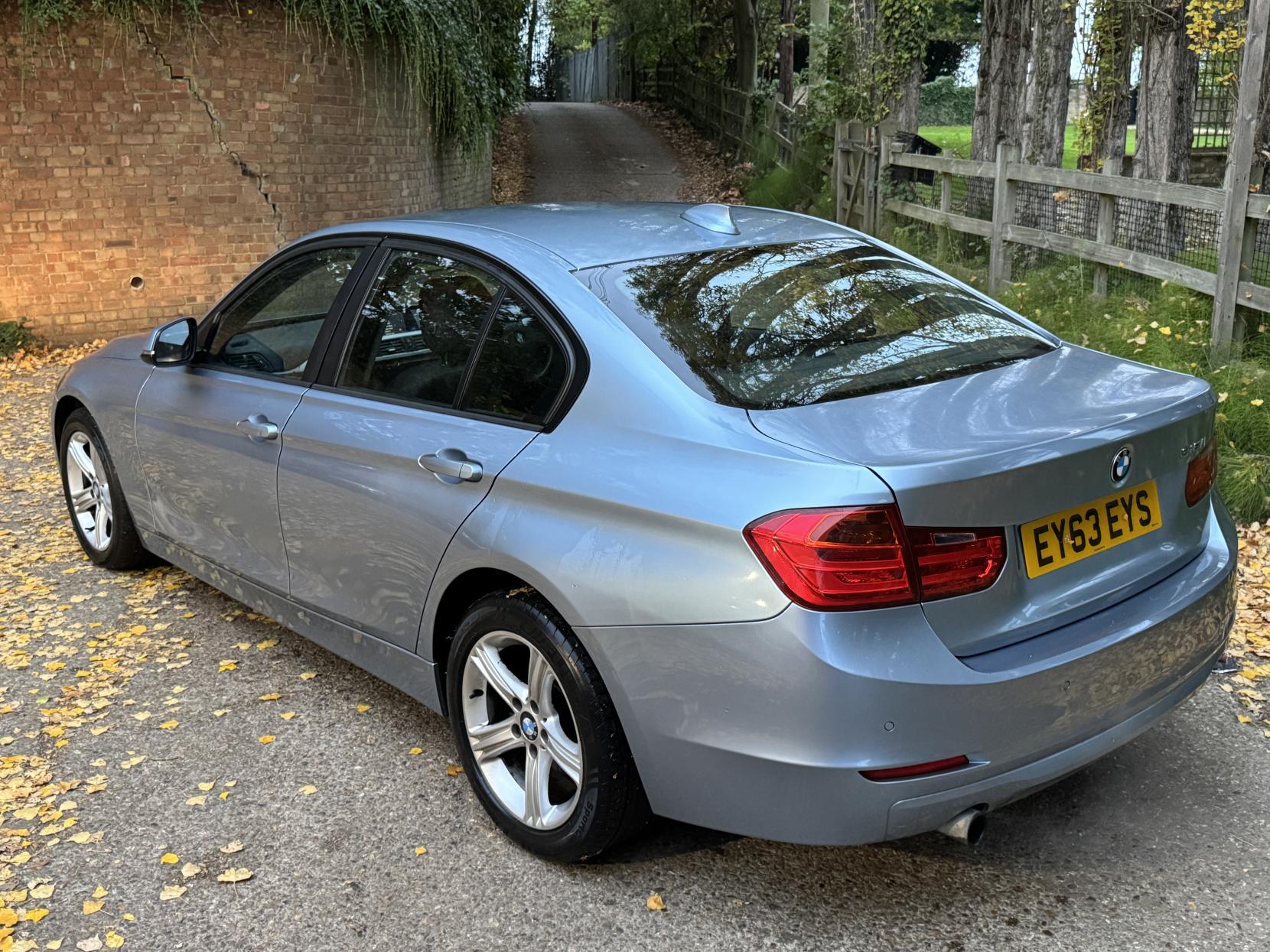 BMW 3 Series 1.6 316i SE Saloon 4dr Petrol Manual Euro 6 (s/s) (136 ps)