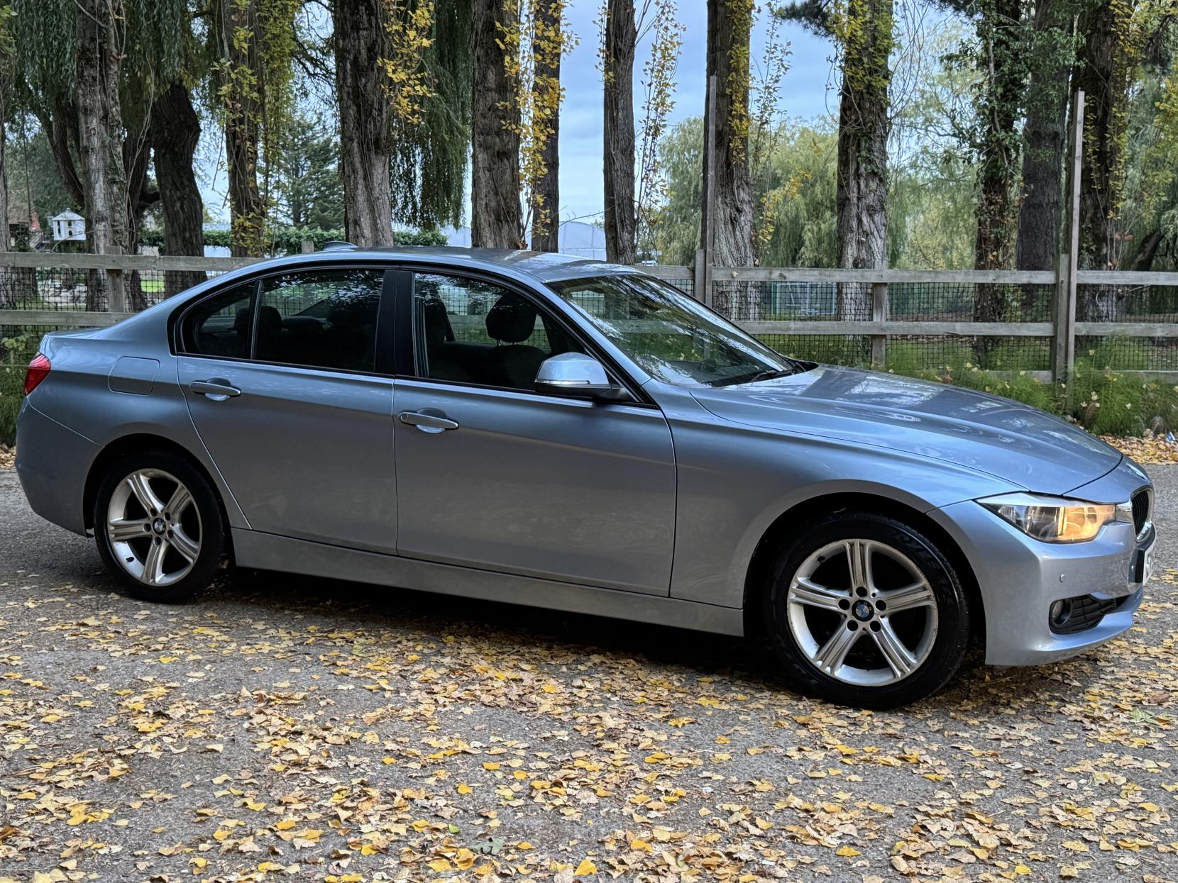 BMW 3 Series 1.6 316i SE Saloon 4dr Petrol Manual Euro 6 (s/s) (136 ps)