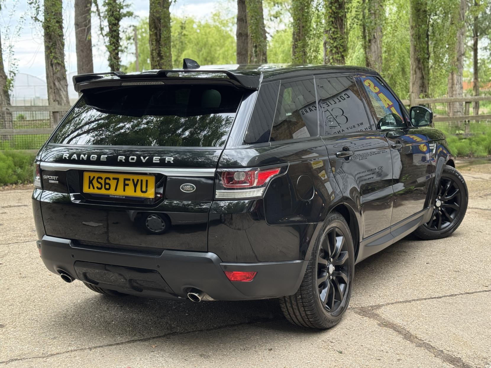 Land Rover Range Rover Sport 3.0 SD V6 HSE SUV 5dr Diesel Auto 4WD Euro 6 (s/s) (306 ps)