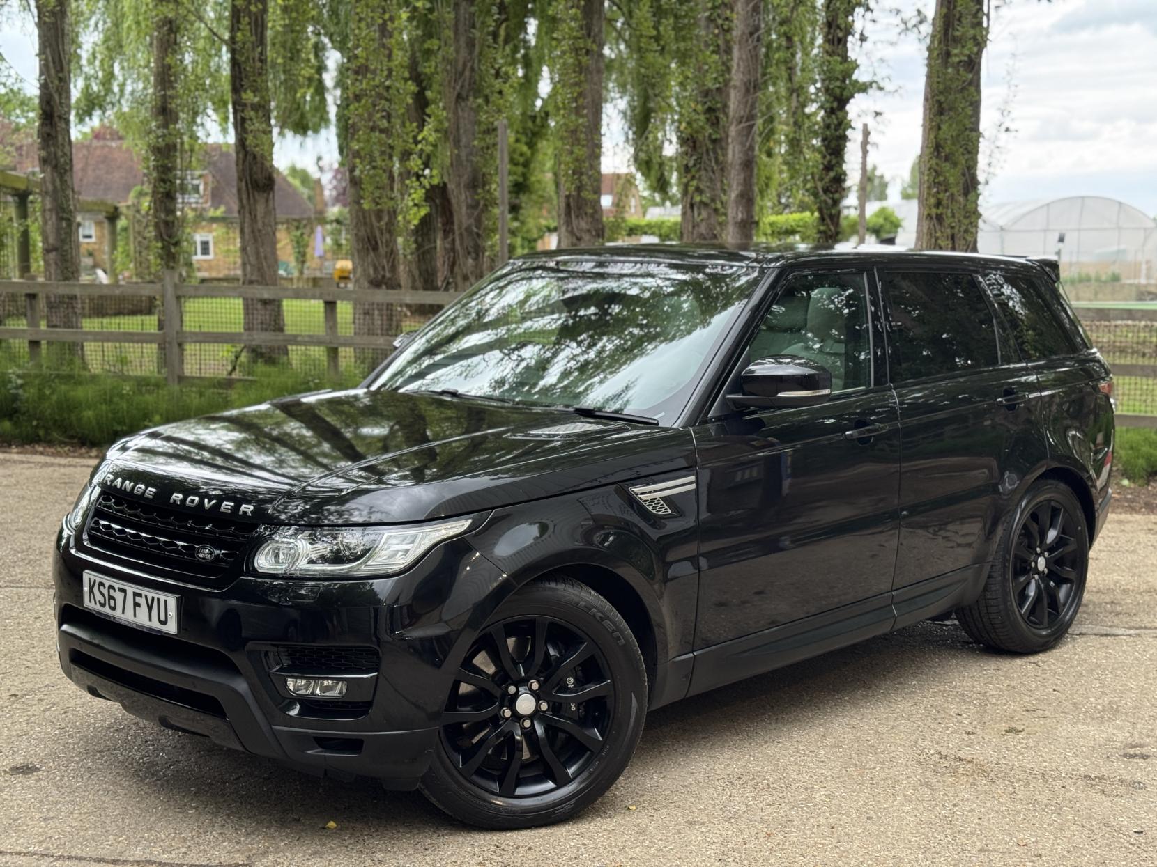 Land Rover Range Rover Sport 3.0 SD V6 HSE SUV 5dr Diesel Auto 4WD Euro 6 (s/s) (306 ps)