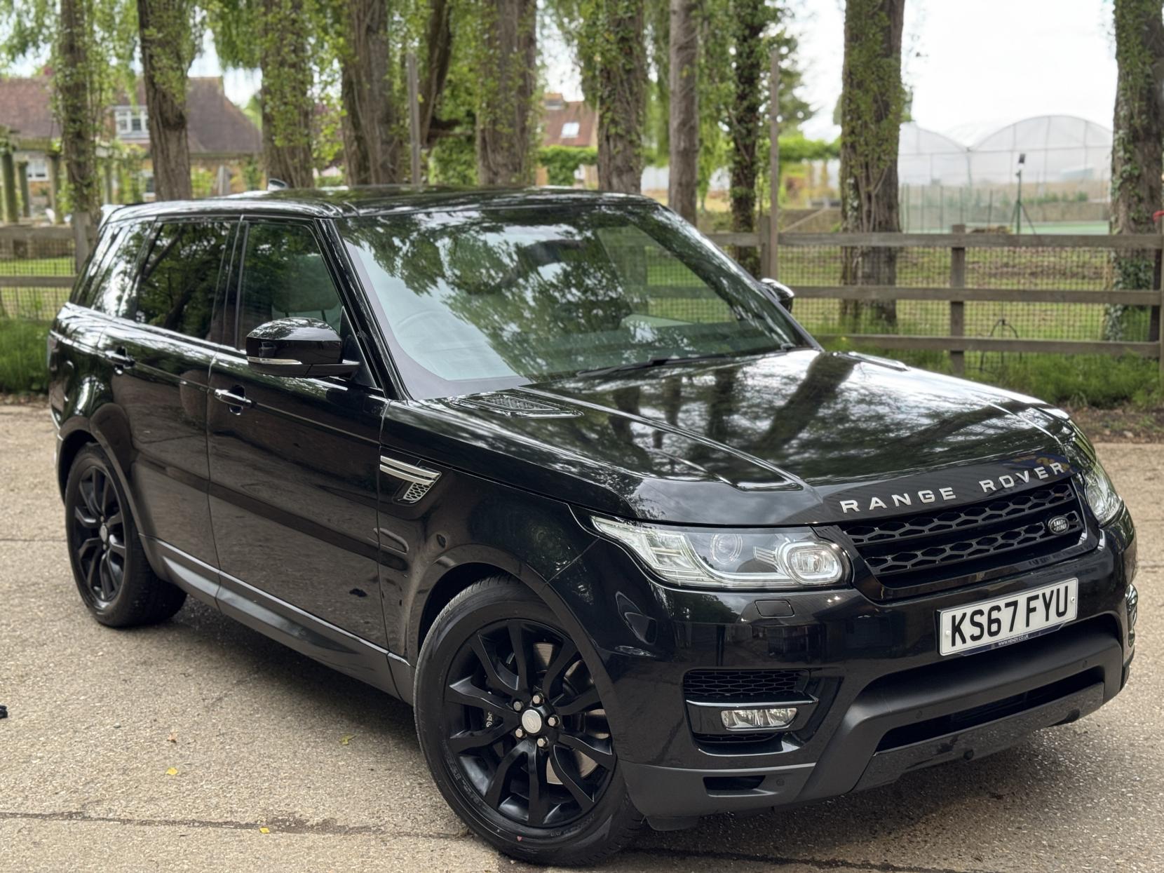 Land Rover Range Rover Sport 3.0 SD V6 HSE SUV 5dr Diesel Auto 4WD Euro 6 (s/s) (306 ps)