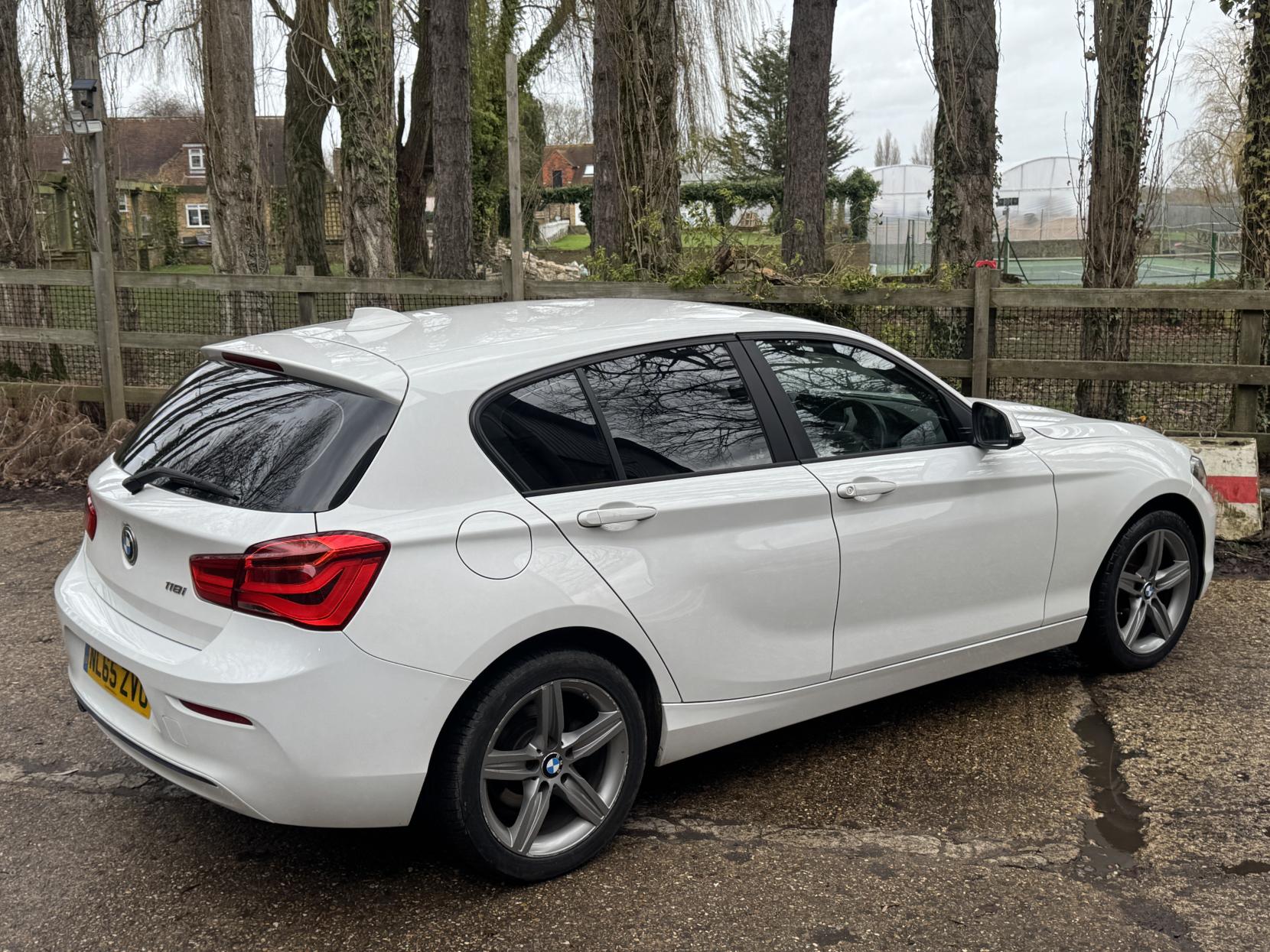 BMW 1 Series 1.5 118i Sport Hatchback 5dr Petrol Manual Euro 6 (s/s) (136 ps)