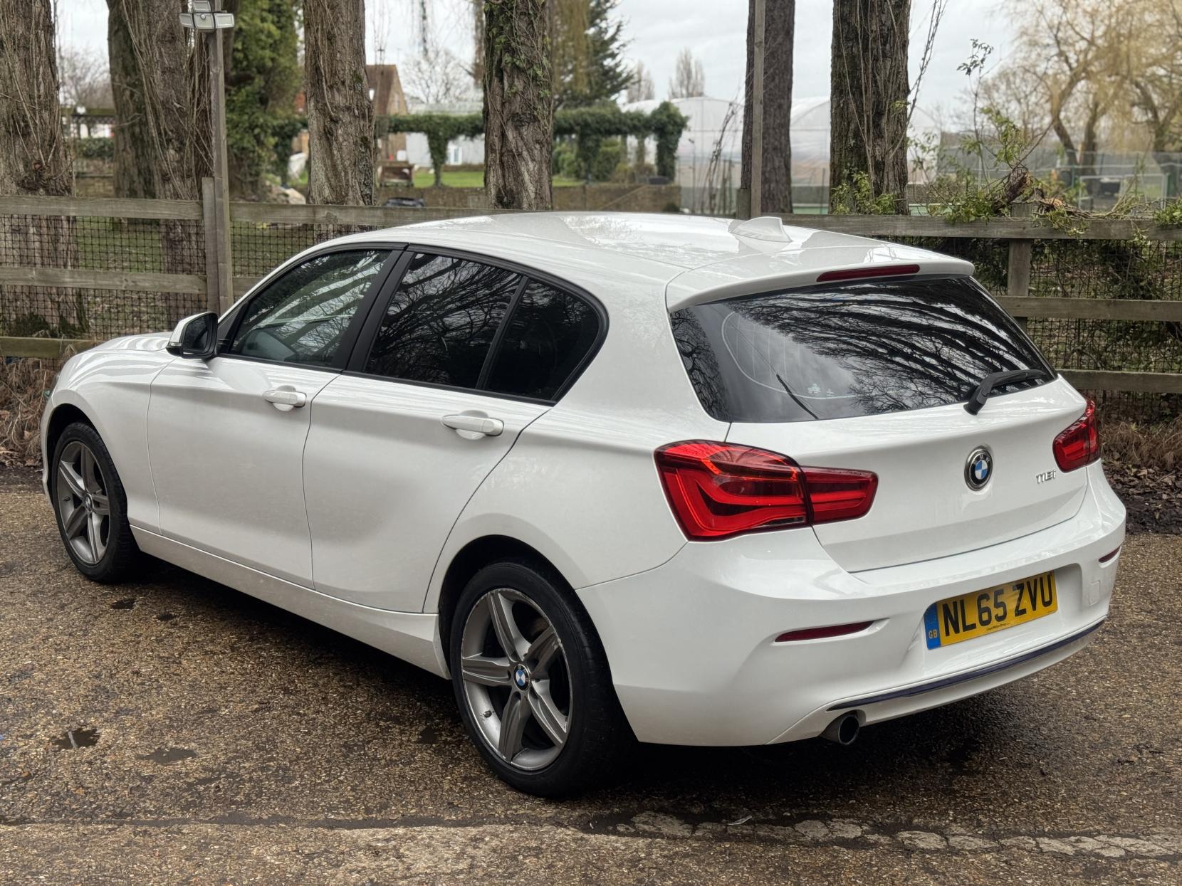 BMW 1 Series 1.5 118i Sport Hatchback 5dr Petrol Manual Euro 6 (s/s) (136 ps)