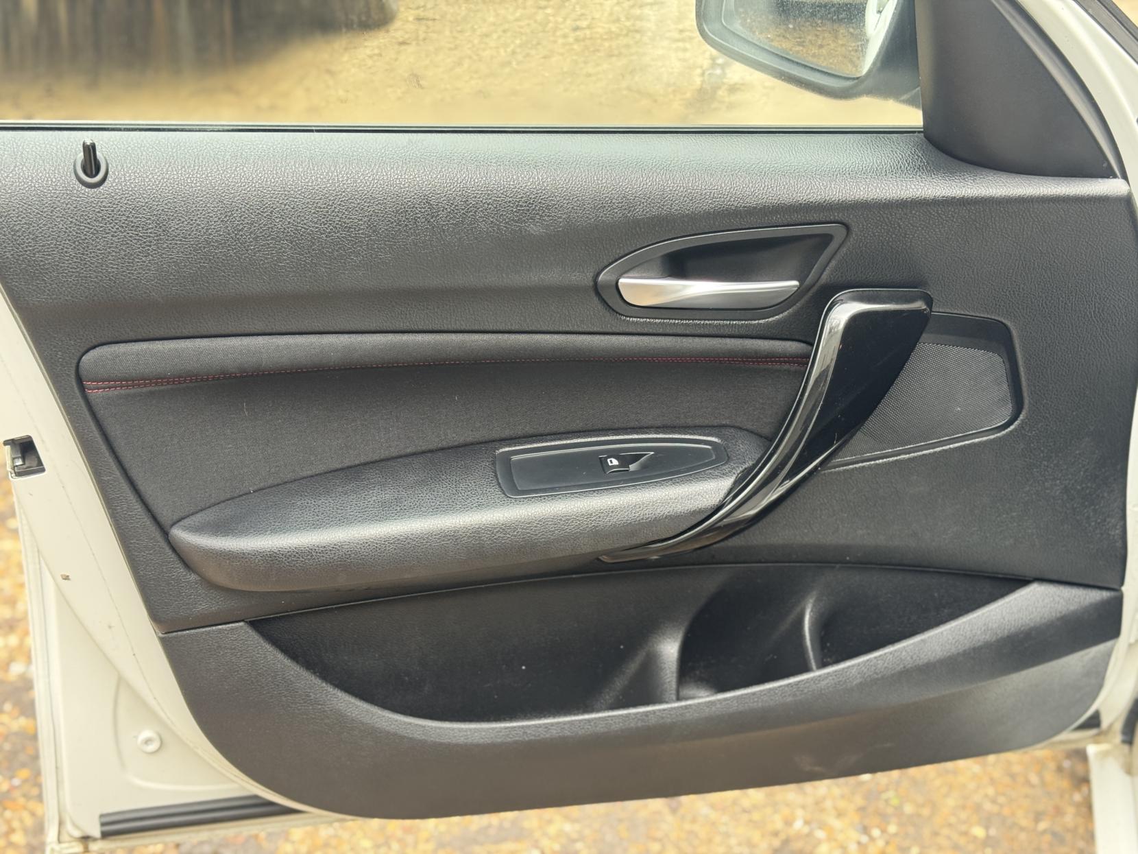 BMW 1 Series 1.5 118i Sport Hatchback 5dr Petrol Manual Euro 6 (s/s) (136 ps)