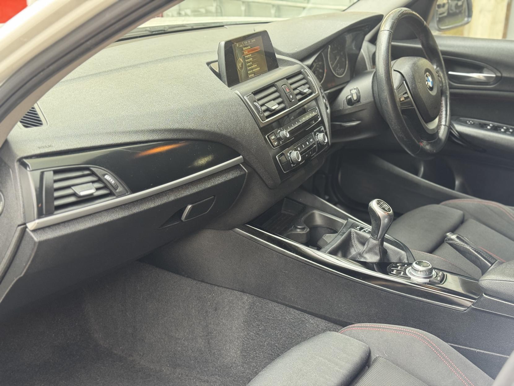 BMW 1 Series 1.5 118i Sport Hatchback 5dr Petrol Manual Euro 6 (s/s) (136 ps)