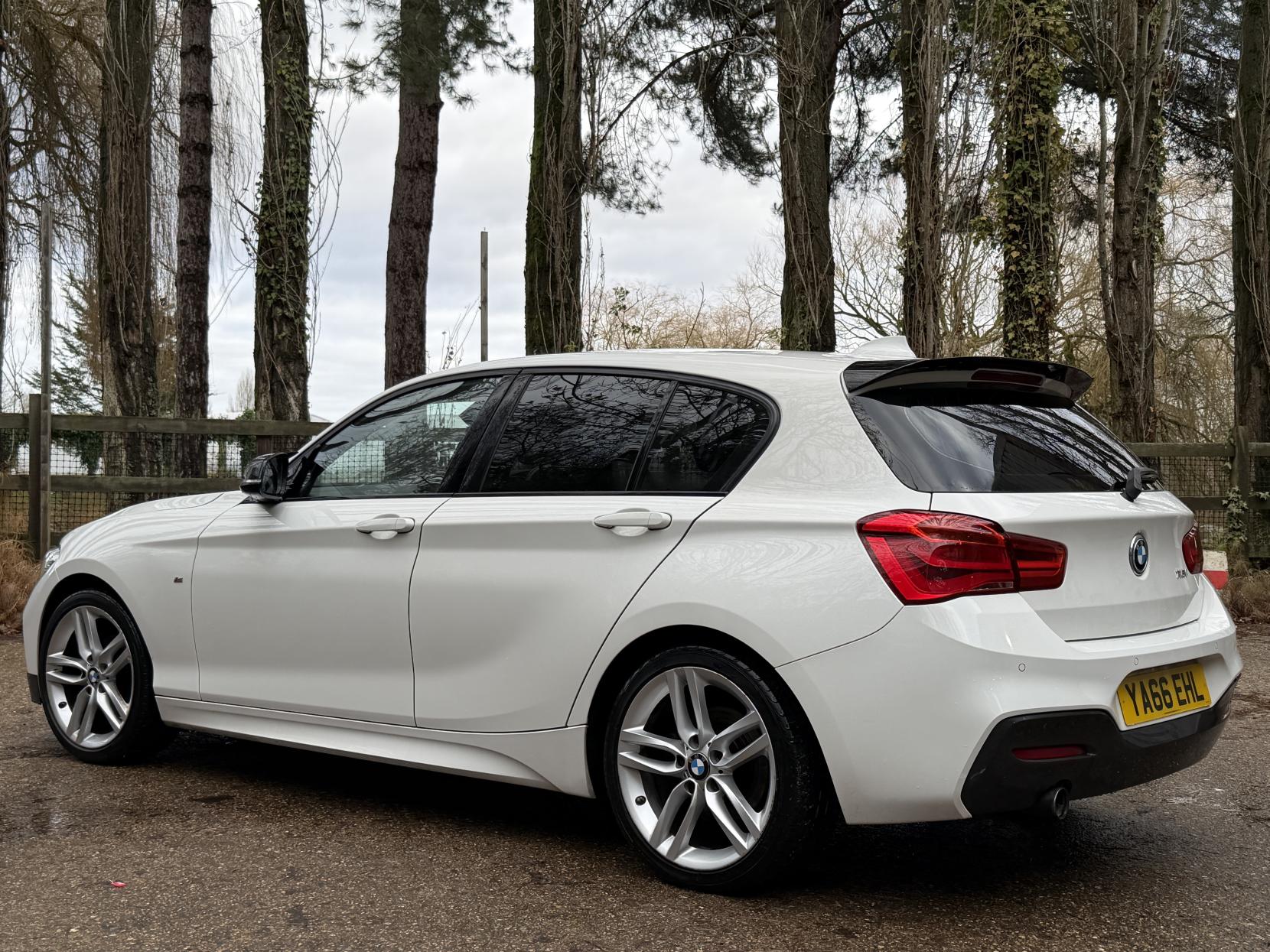 BMW 1 Series 1.5 118i M Sport Hatchback 5dr Petrol Manual Euro 6 (s/s) (136 ps)