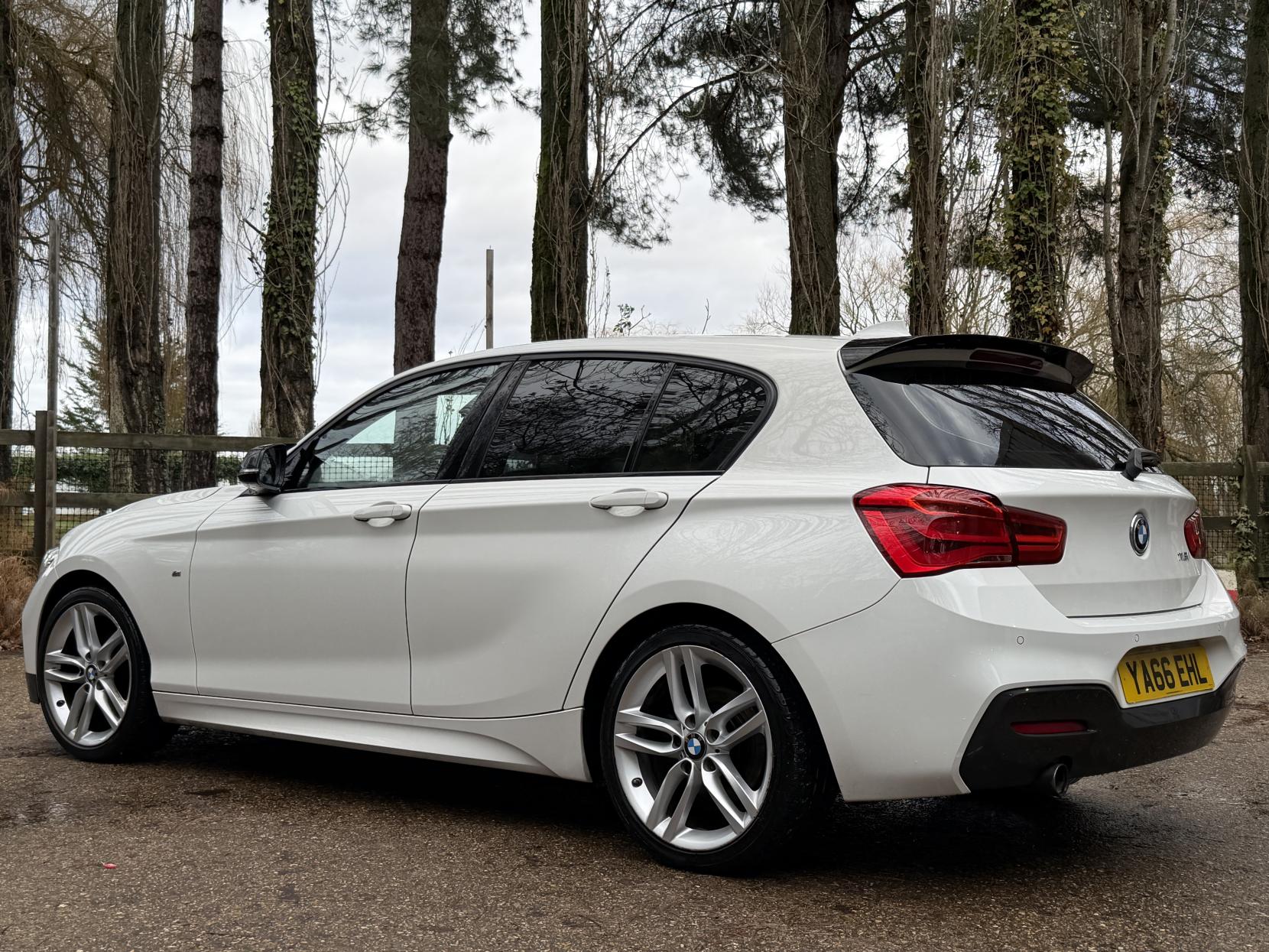 BMW 1 Series 1.5 118i M Sport Hatchback 5dr Petrol Manual Euro 6 (s/s) (136 ps)