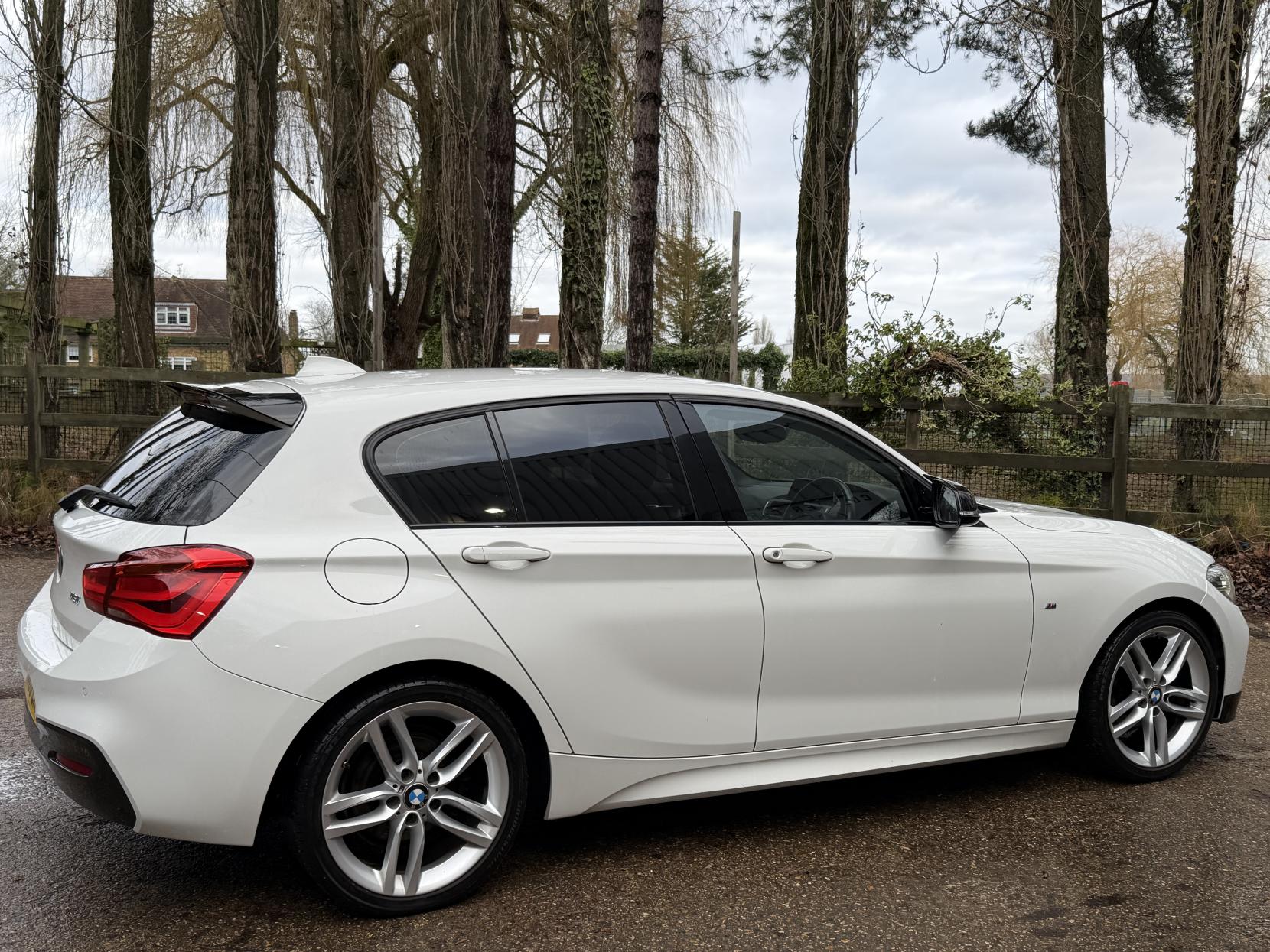 BMW 1 Series 1.5 118i M Sport Hatchback 5dr Petrol Manual Euro 6 (s/s) (136 ps)