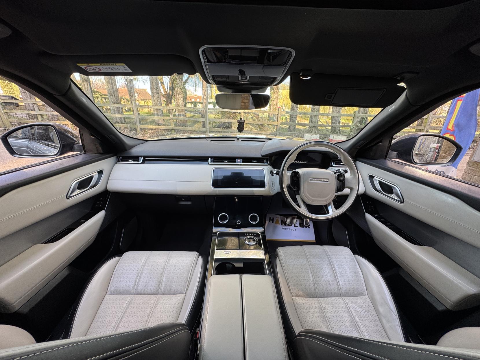 Land Rover Range Rover Velar 3.0 D300 R-Dynamic HSE SUV 5dr Diesel Auto 4WD Euro 6 (s/s) (300 ps)