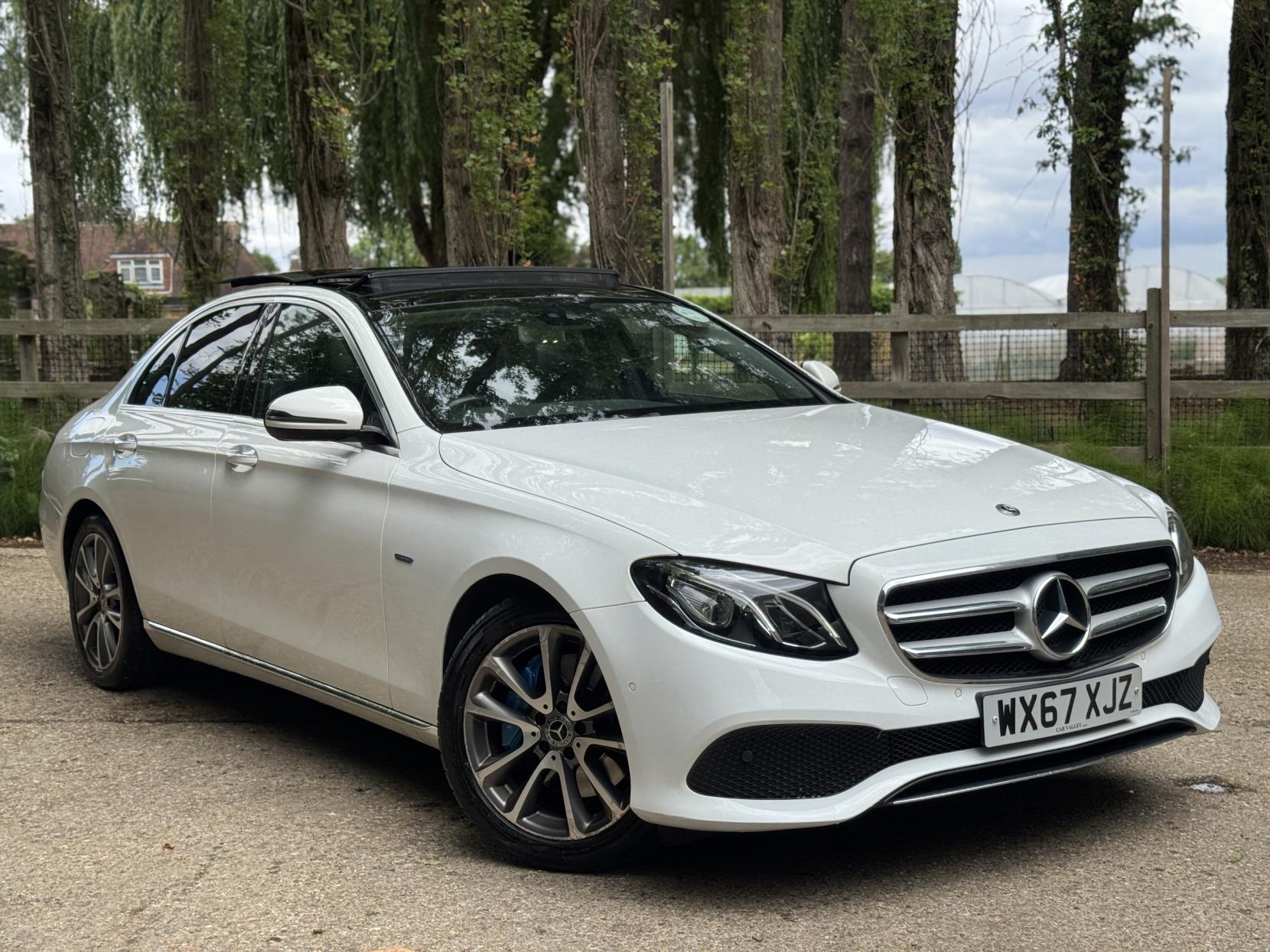 Mercedes-Benz E Class 2.0 E350e 6.4kWh SE (Premium) Saloon 4dr Petrol Plug-in Hybrid G-Tronic+ Euro 6 (s/s) (299 ps)