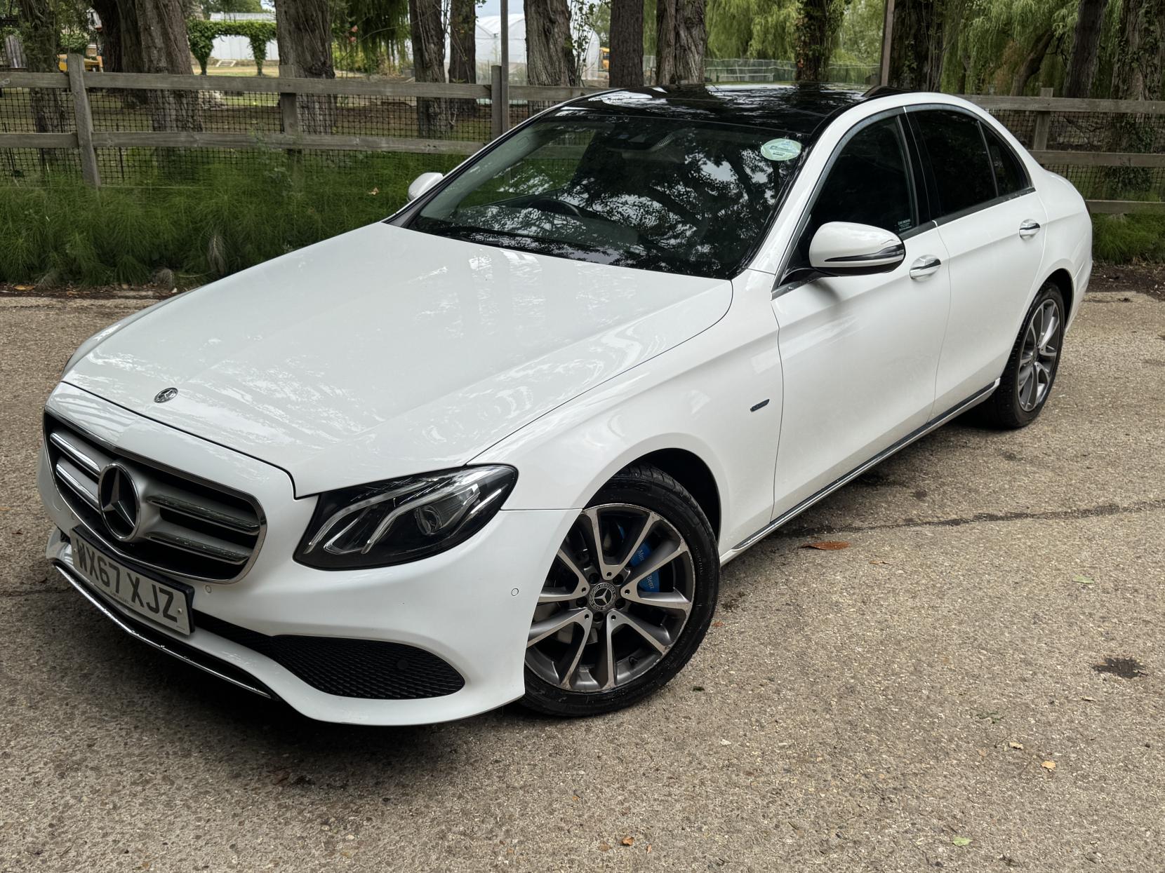 Mercedes-Benz E Class 2.0 E350e 6.4kWh SE (Premium) Saloon 4dr Petrol Plug-in Hybrid G-Tronic+ Euro 6 (s/s) (299 ps)