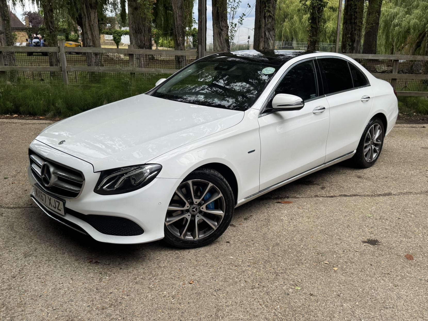 Mercedes-Benz E Class 2.0 E350e 6.4kWh SE (Premium) Saloon 4dr Petrol Plug-in Hybrid G-Tronic+ Euro 6 (s/s) (299 ps)