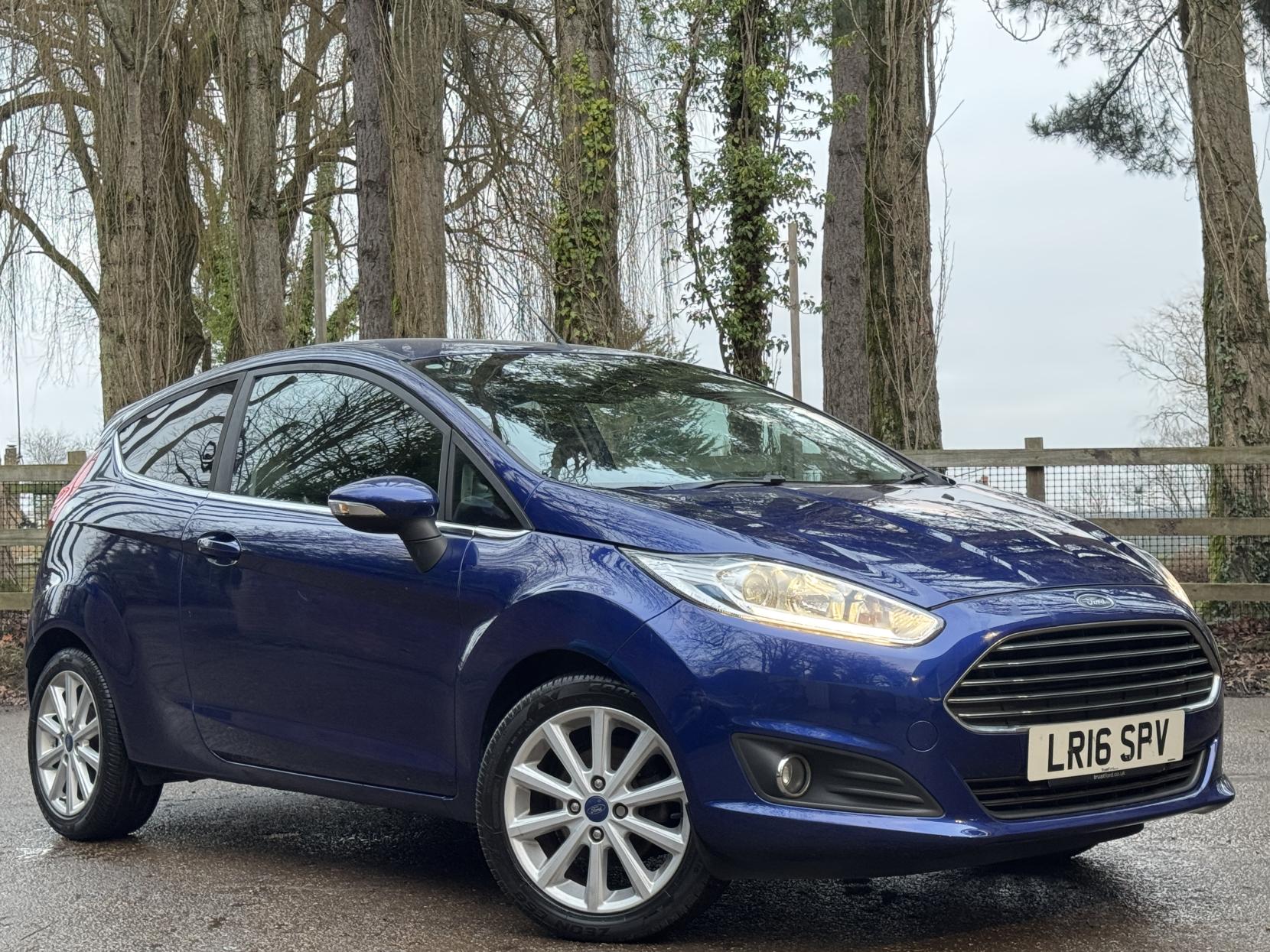 Ford Fiesta 1.0T EcoBoost Titanium Hatchback 3dr Petrol Manual Euro 6 (s/s) (100 ps)